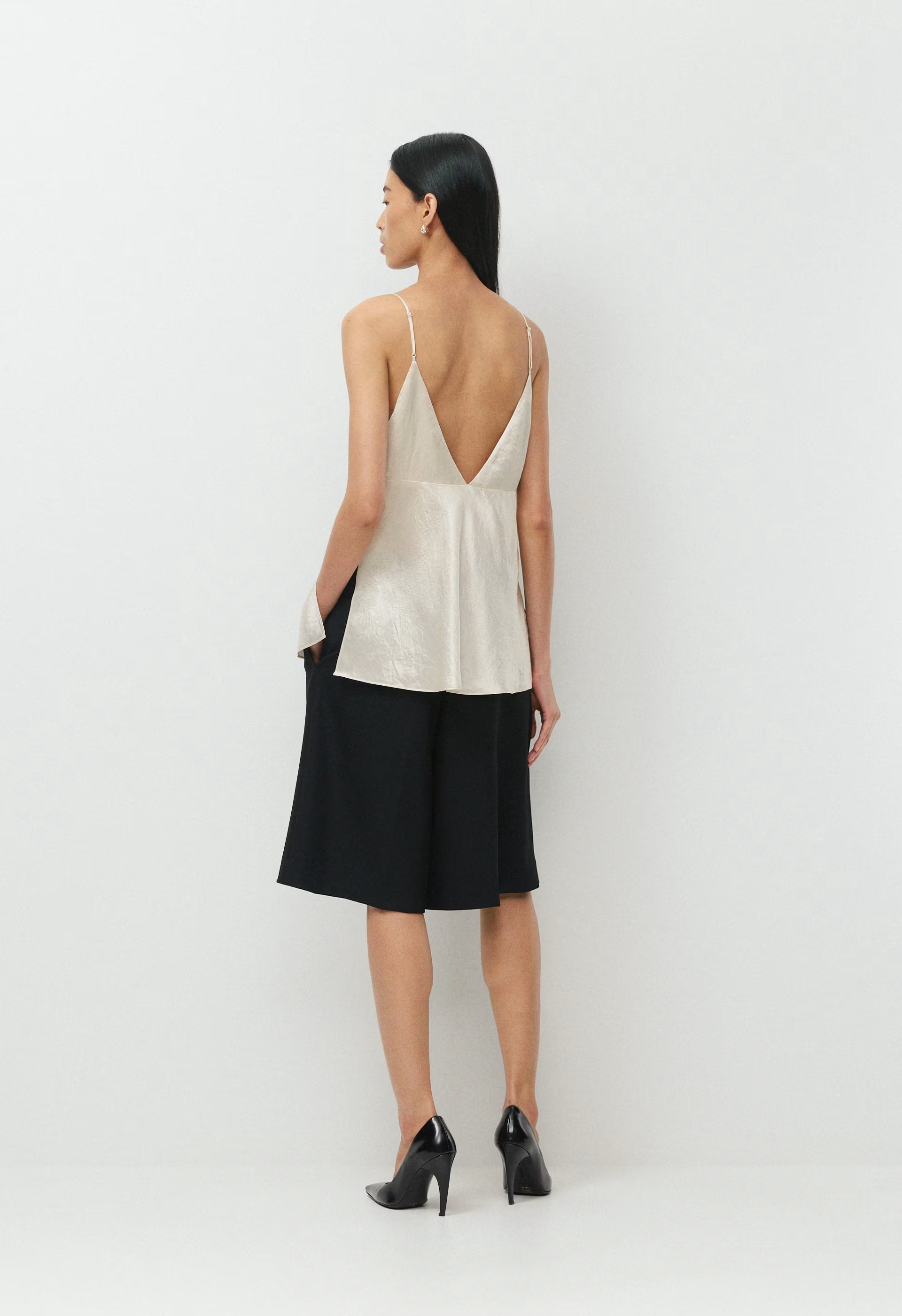 Familiar Satin Camisole - MATTE PEARL