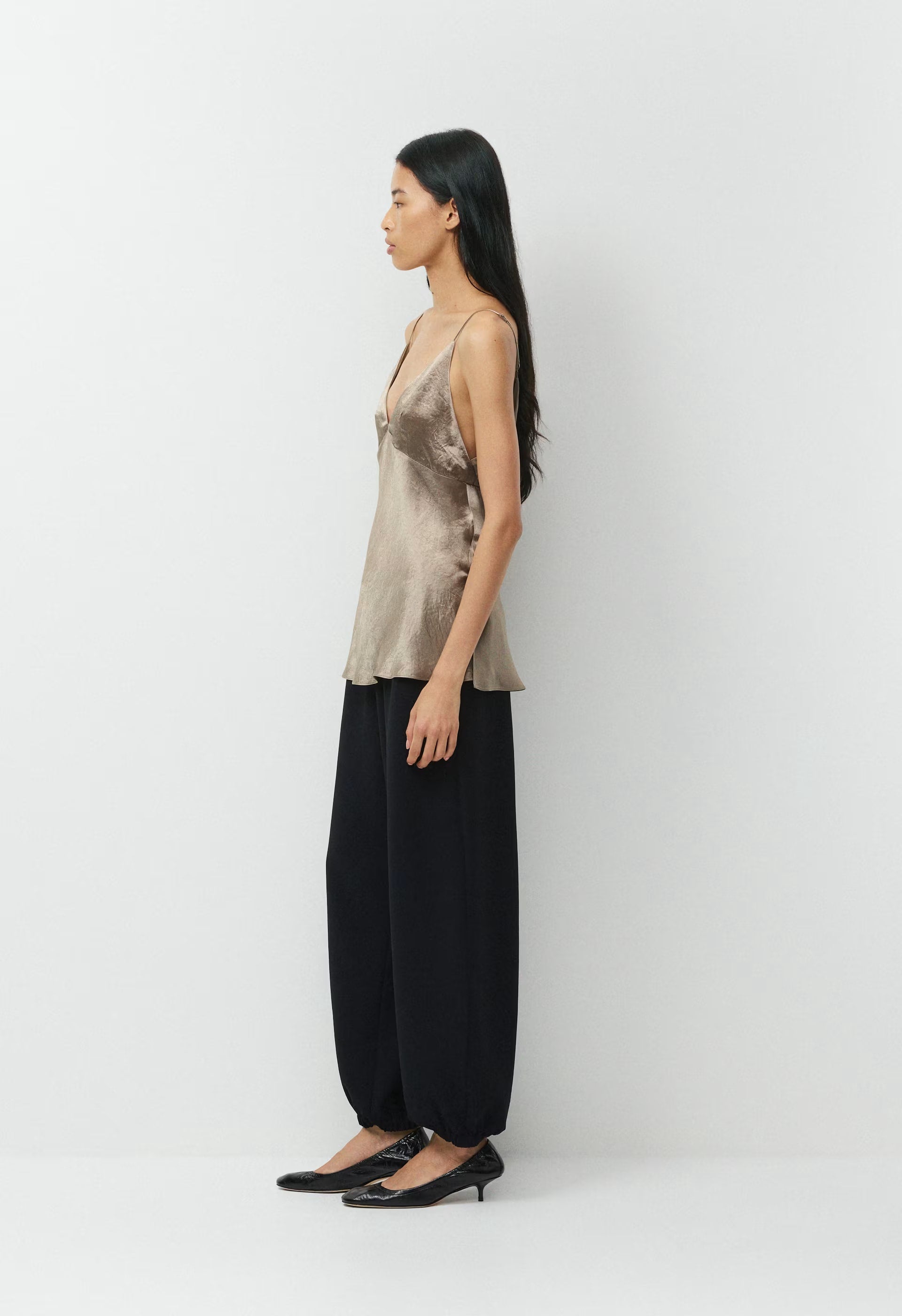 Familiar Satin Camisole - NOMAD TAUPE