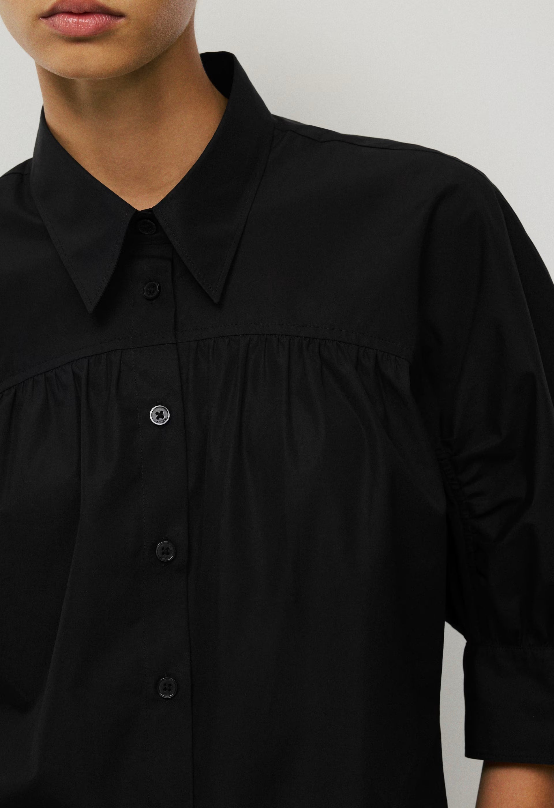 Calibre Poplin Shirt - BLACK