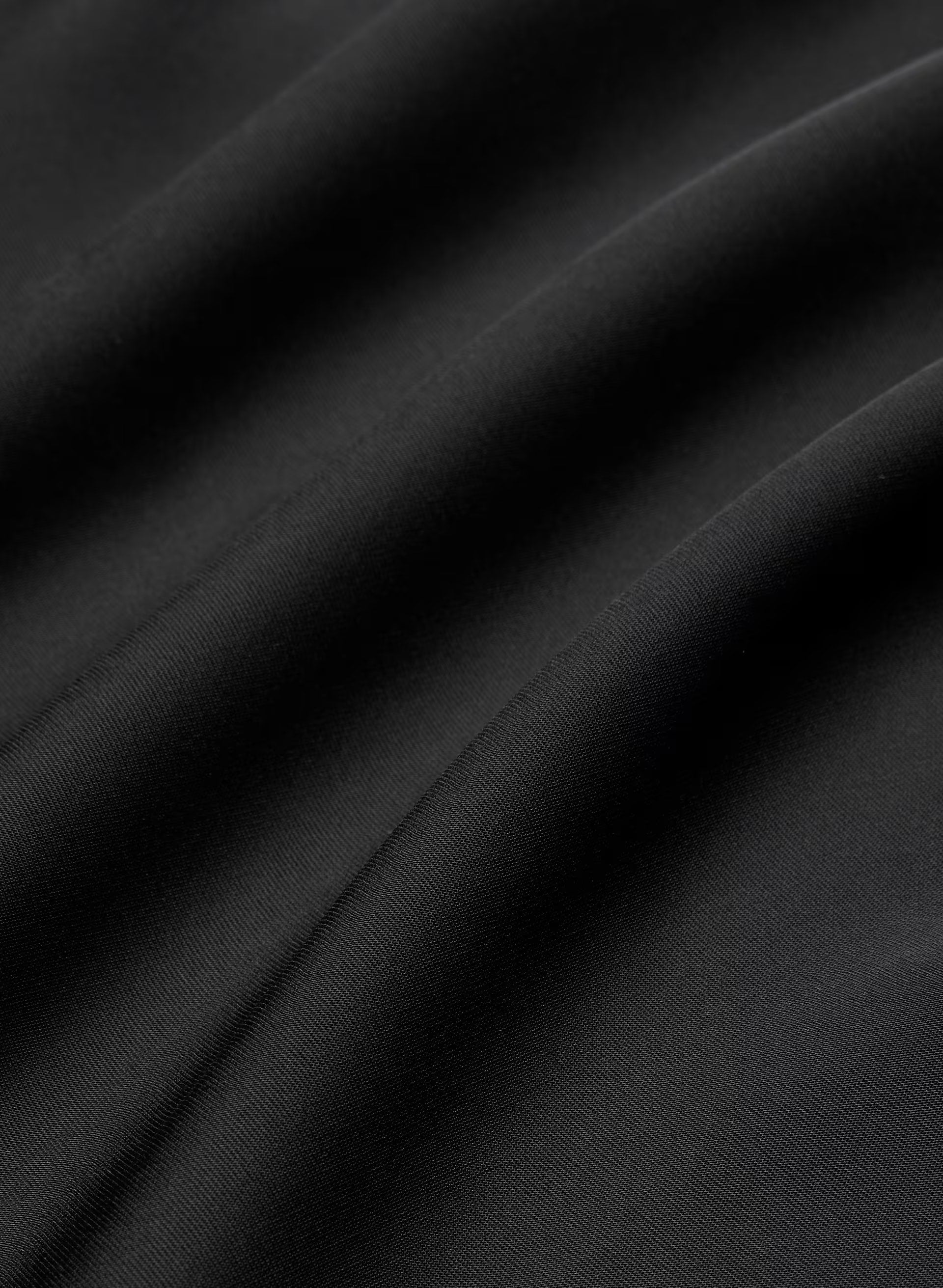 Audience Satin Halter Top - BLACK