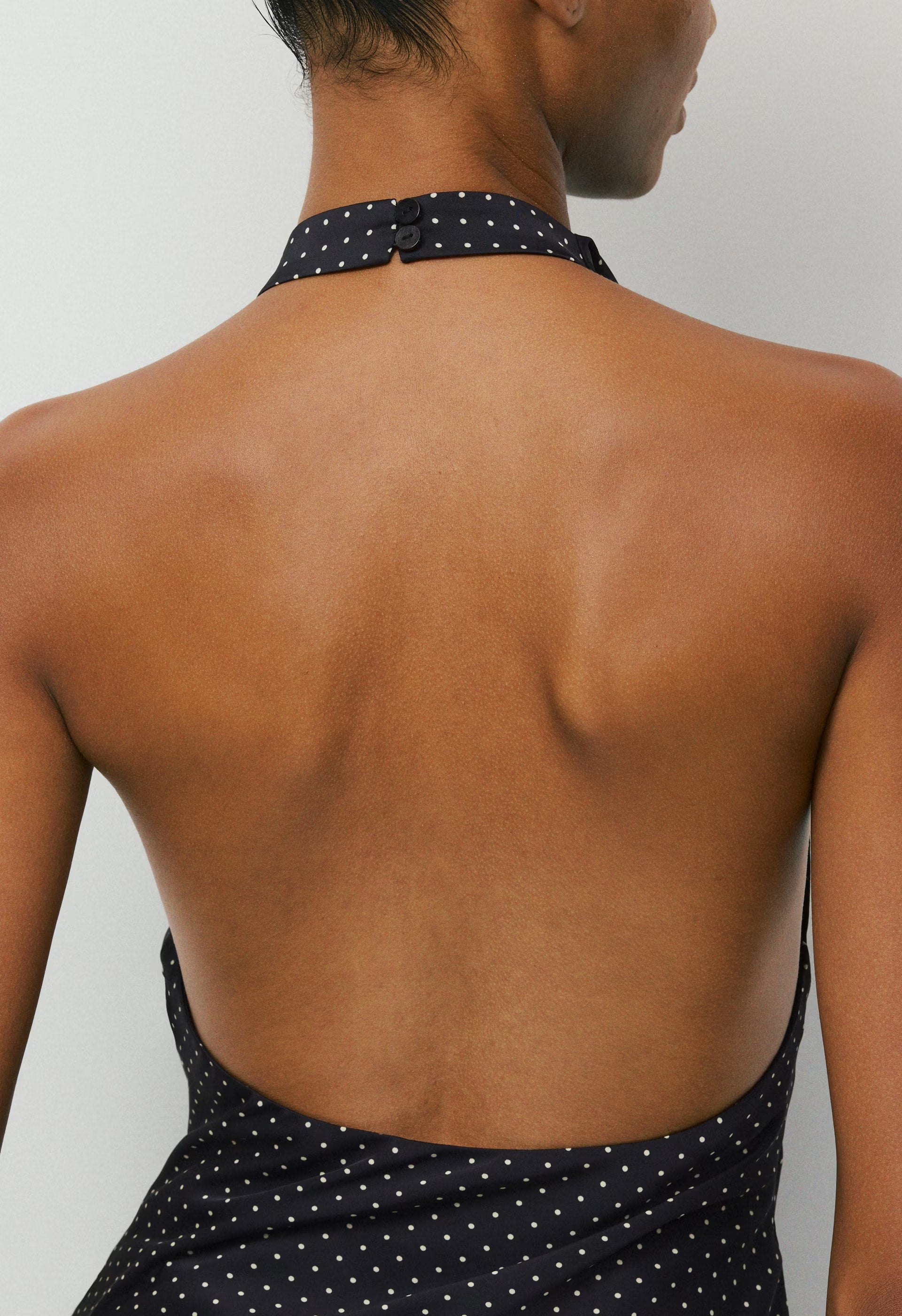 Audience Satin Halter Top - BLACK/BIRCH