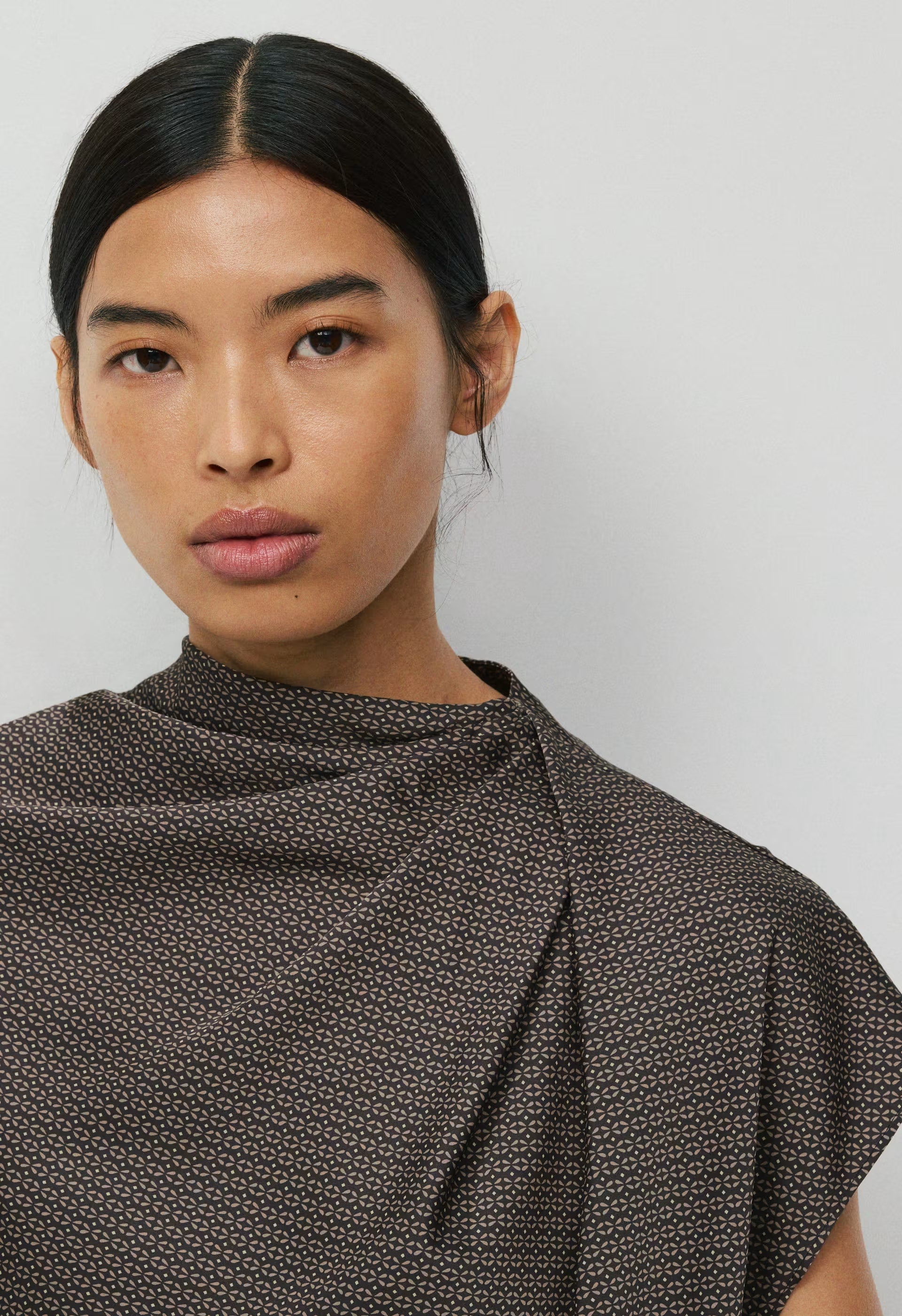 Nominee Satin Blouse - CACAO NB BRWN/SSD CRM