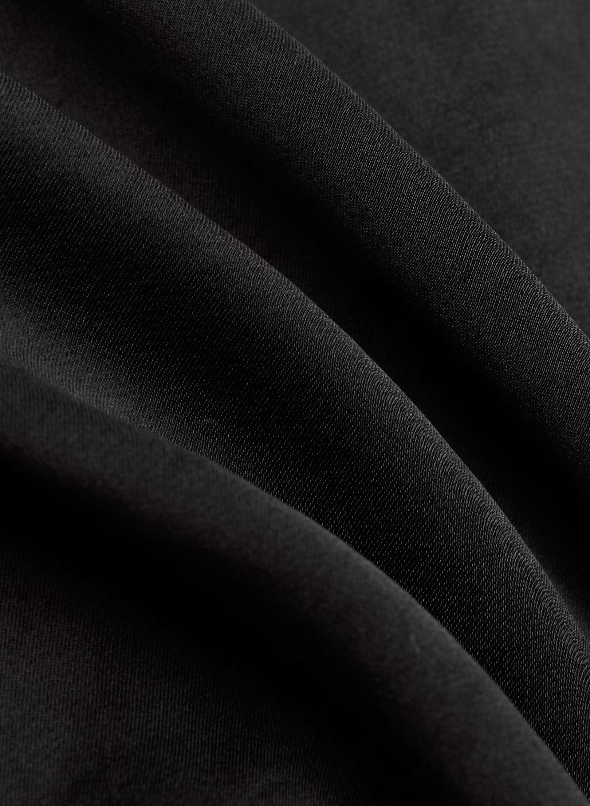 Pronto Satin Camisole - BLACK