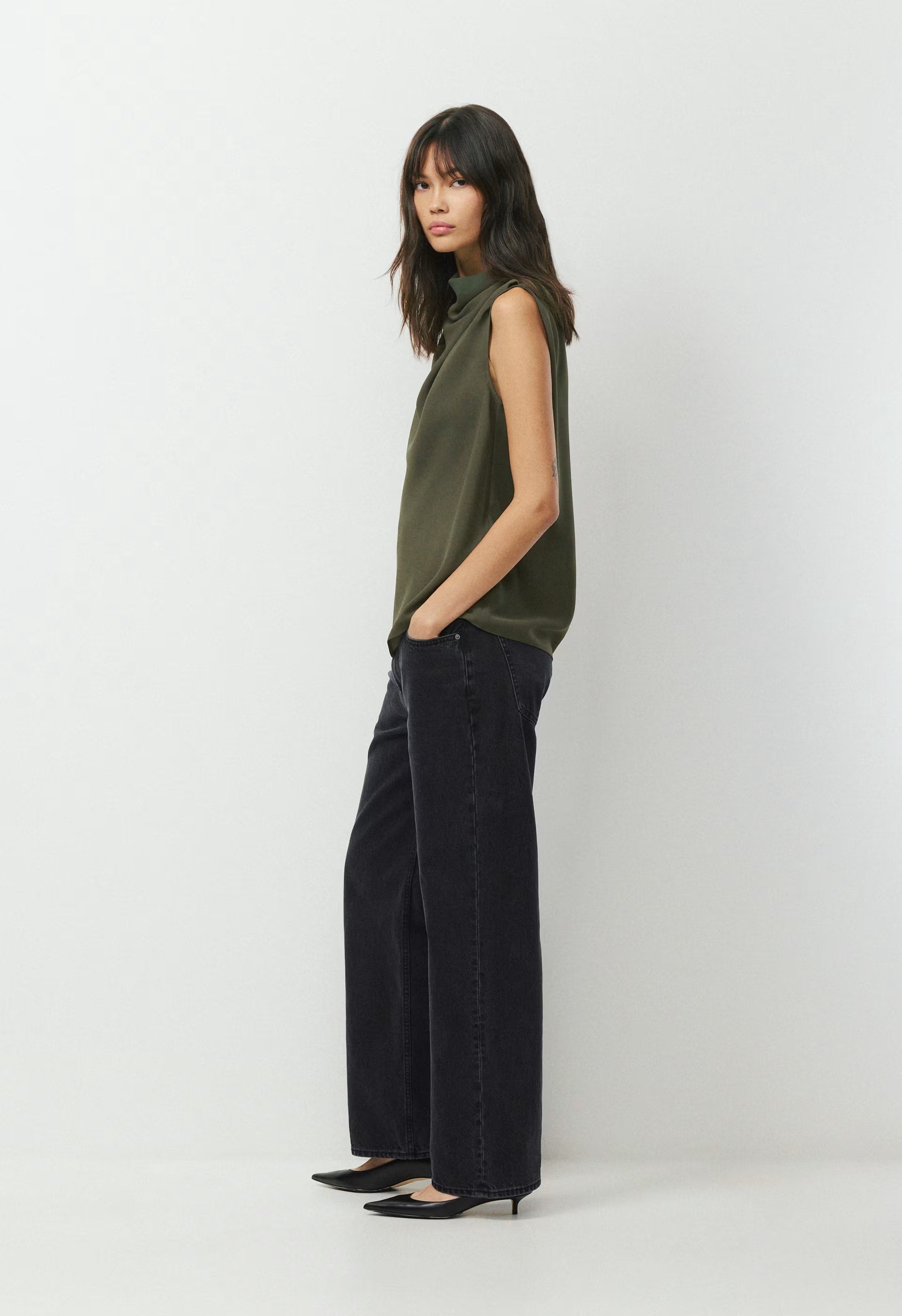 Carter Blouse - DARK OLIVE
