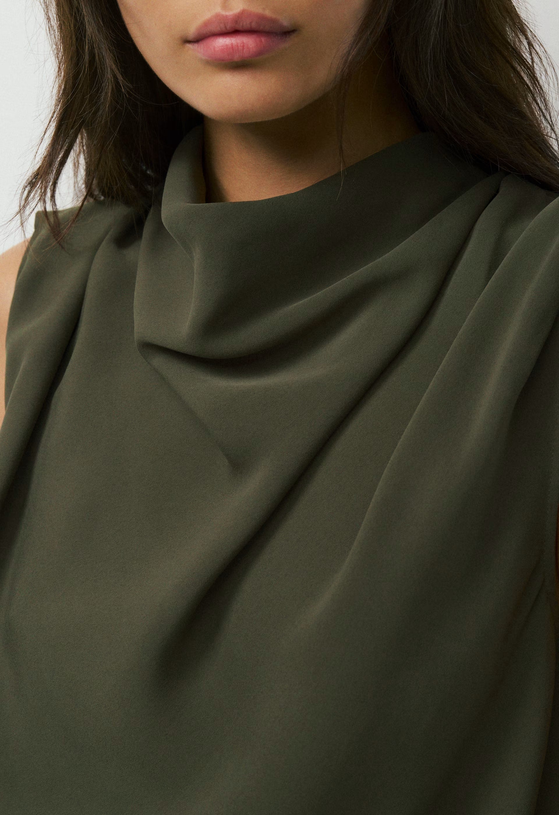 Carter Blouse - DARK OLIVE