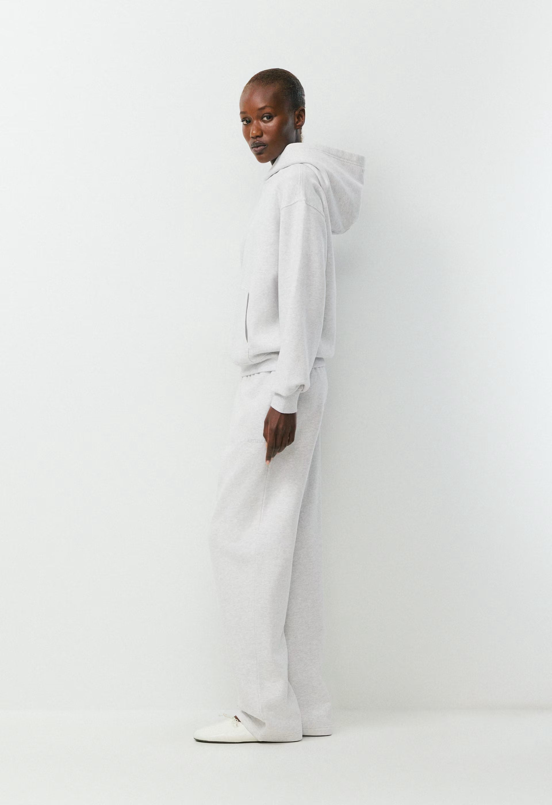 Cozy Sweatfleece Perfect Hoodie - HEATHER CLOUD WHITE