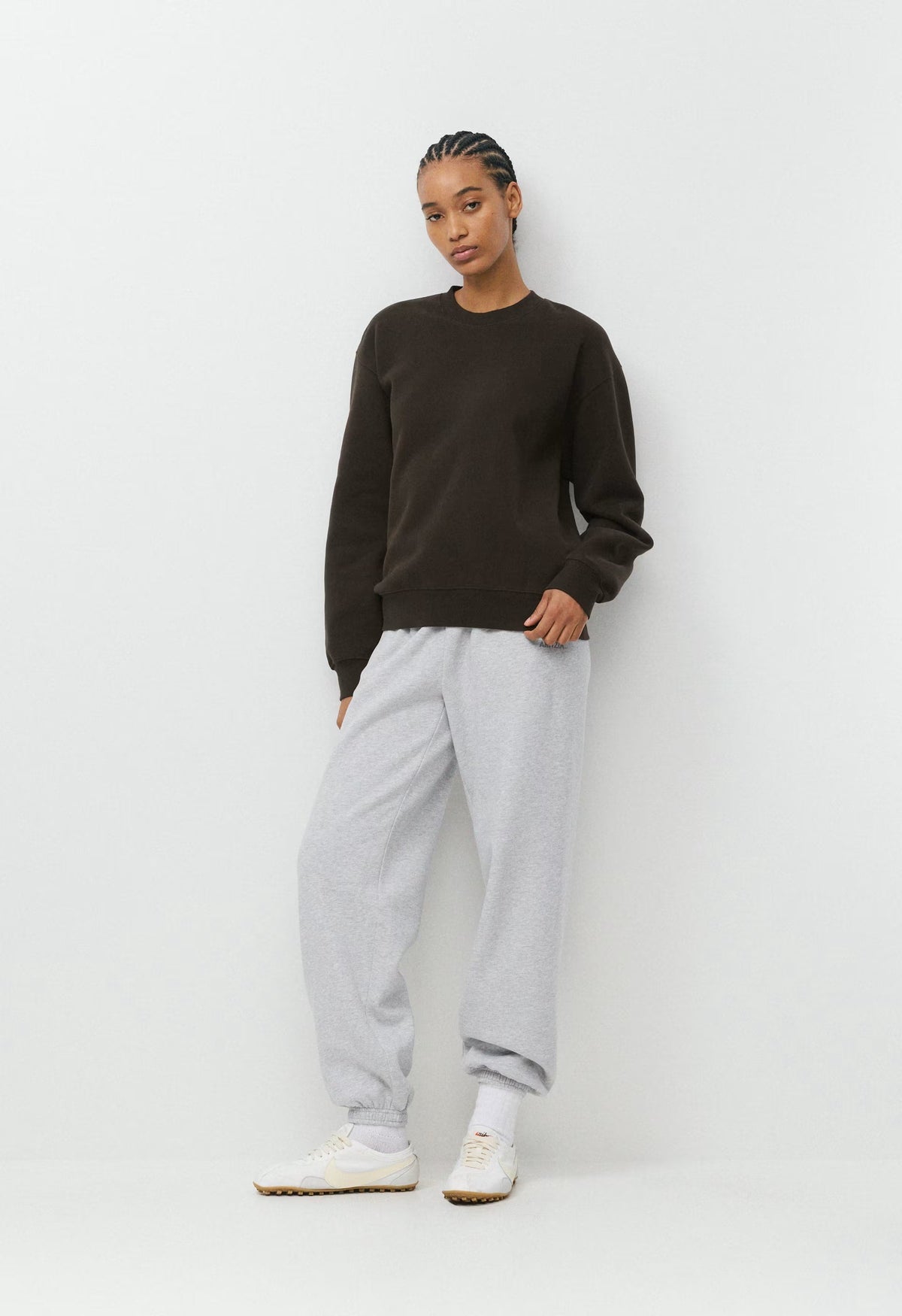 Cozy Sweatfleece Perfect Crew Sweatshirt - CACAO NIB BROWN