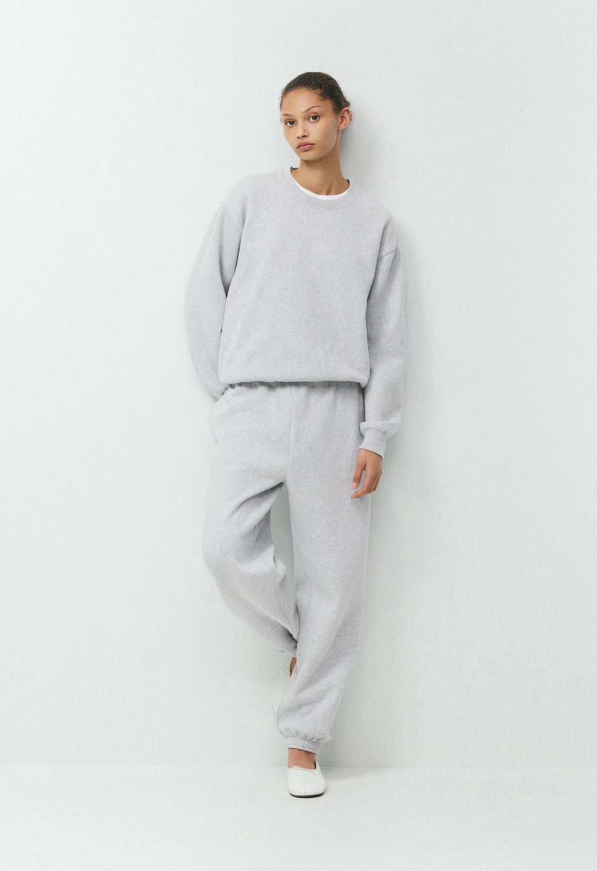 Cozy Sweatfleece Perfect Crew Sweatshirt - HEATHER CHROME