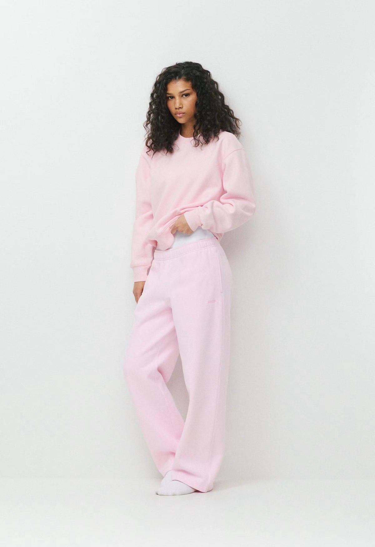 Cozy Sweatfleece Perfect Crew Sweatshirt - MAGNOLIA