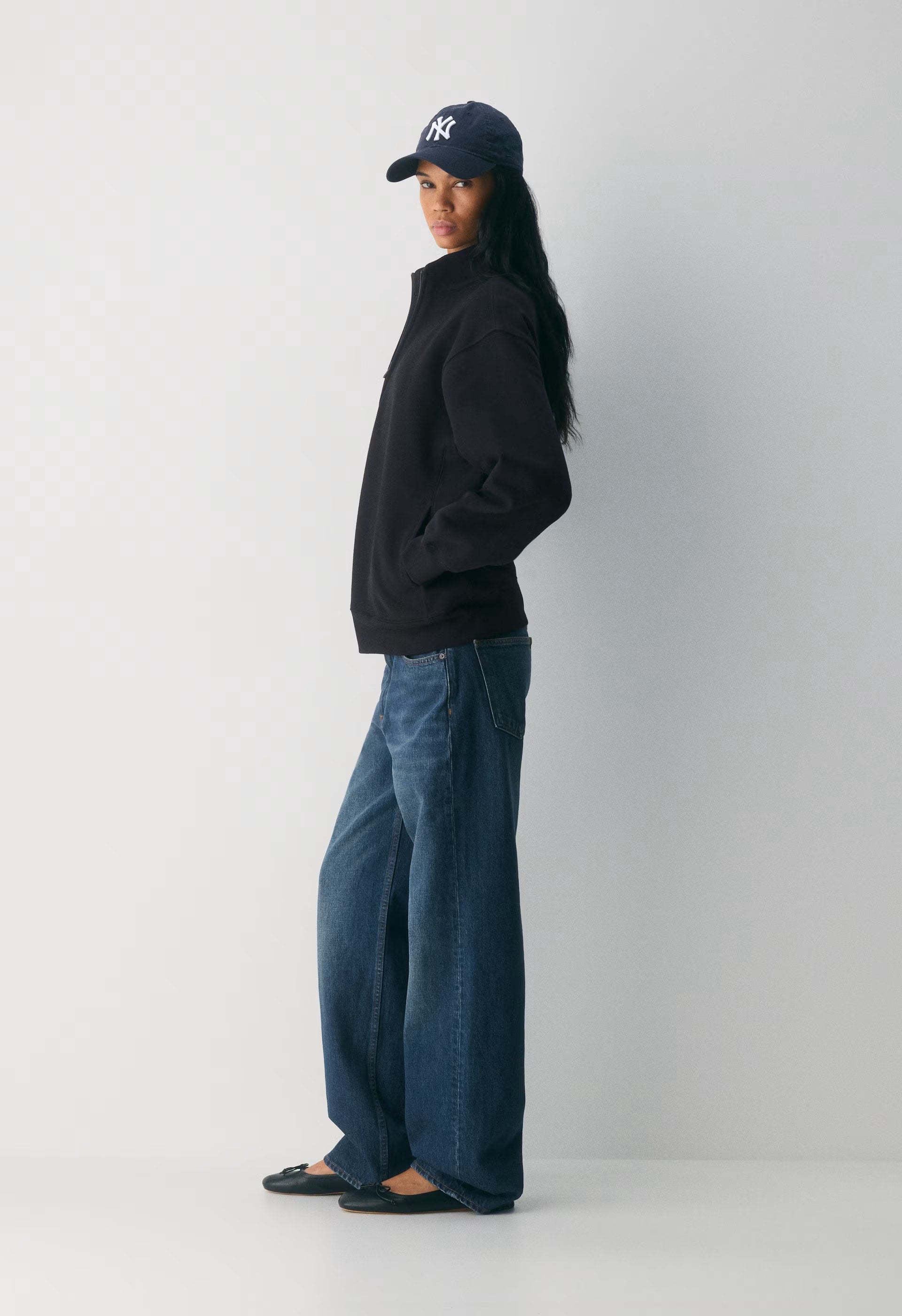 Cozy Sweatfleece Boyfriend 1/2 Zip - BLACK