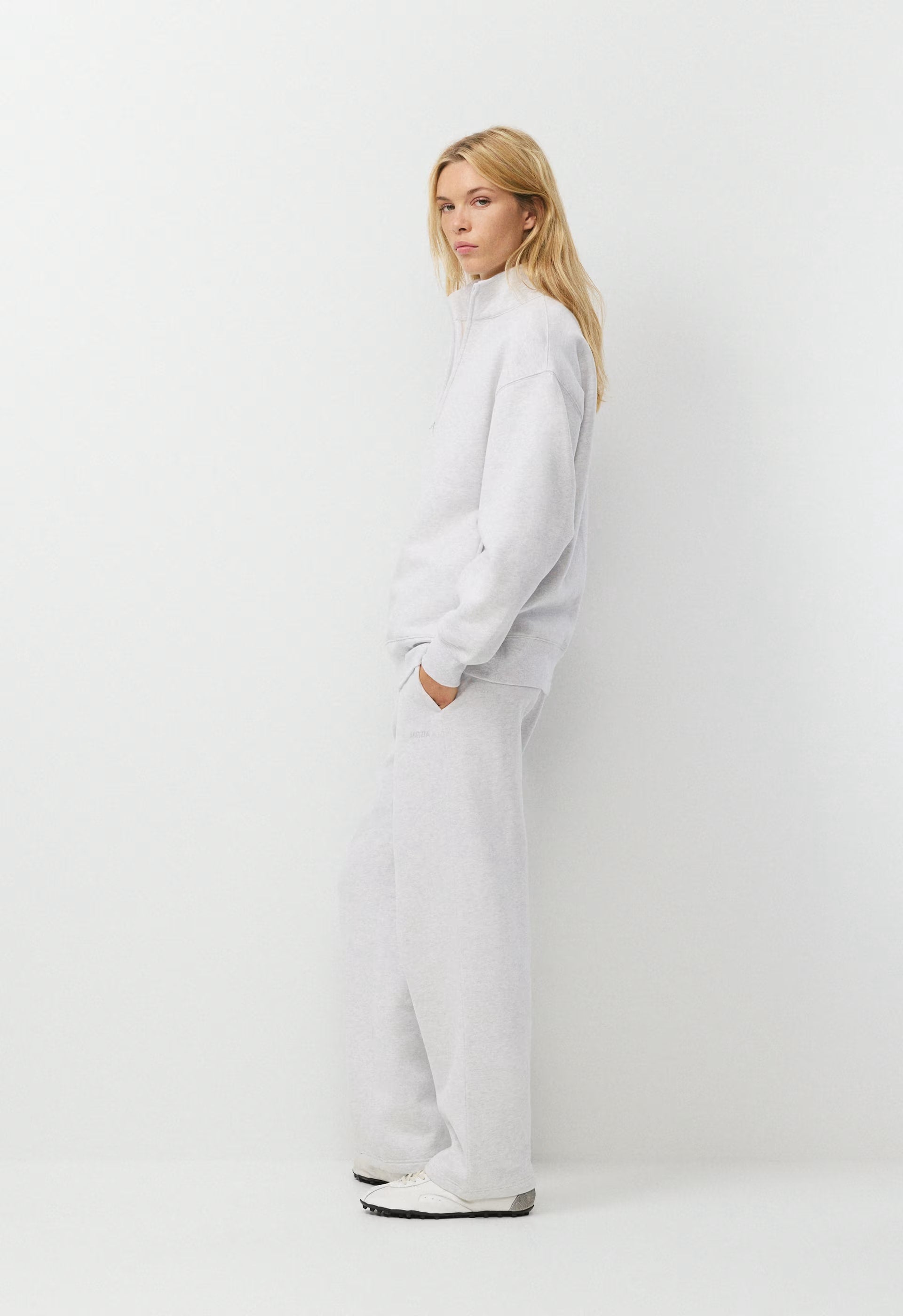 Cozy Sweatfleece Boyfriend 1/2 Zip - HEATHER CLOUD WHITE