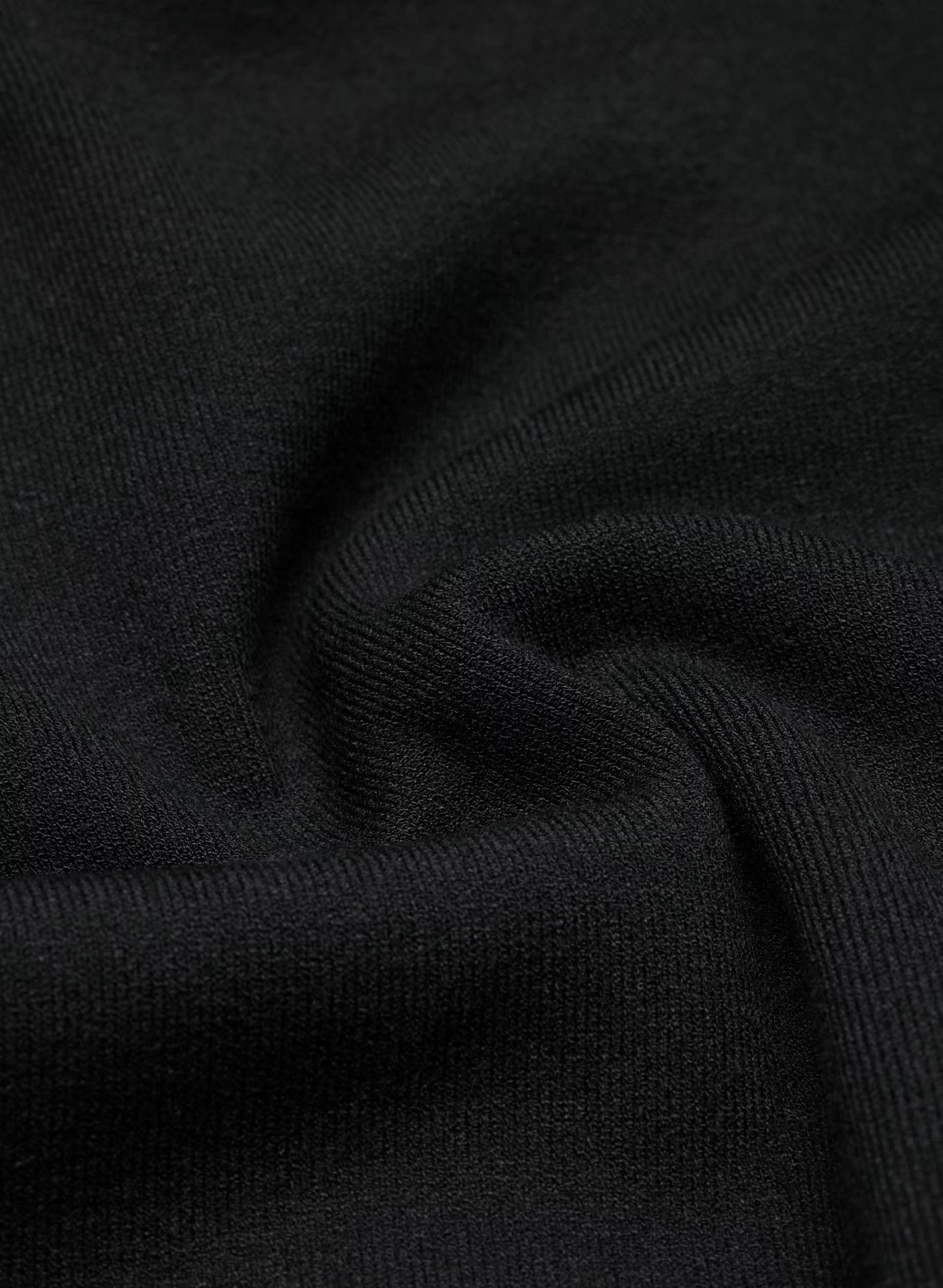 Advice Turtleneck - Wonder Yarn - BLACK