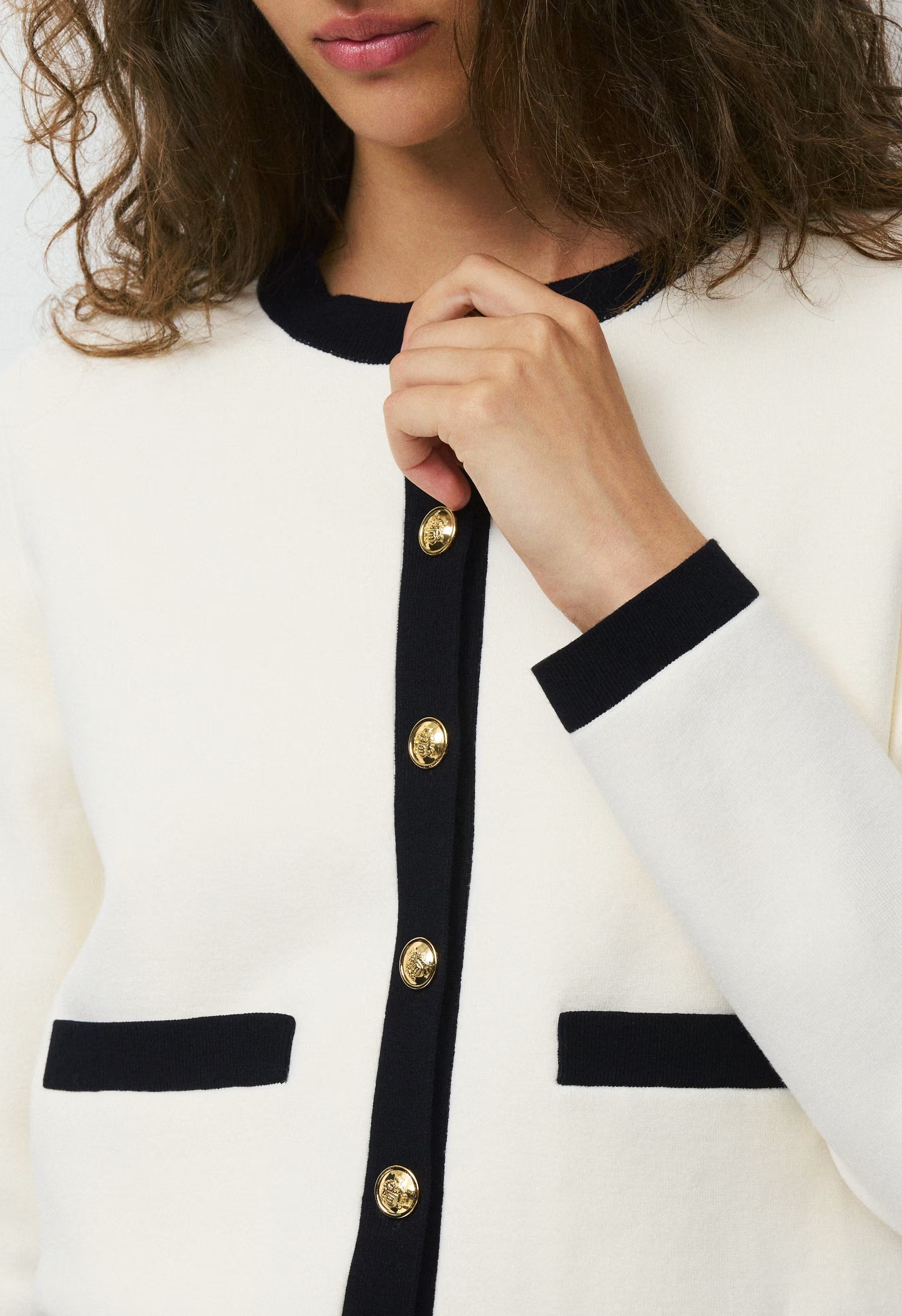 Approach Cardigan - Wonder Yarn - LIGHT BIRCH/BLACK
