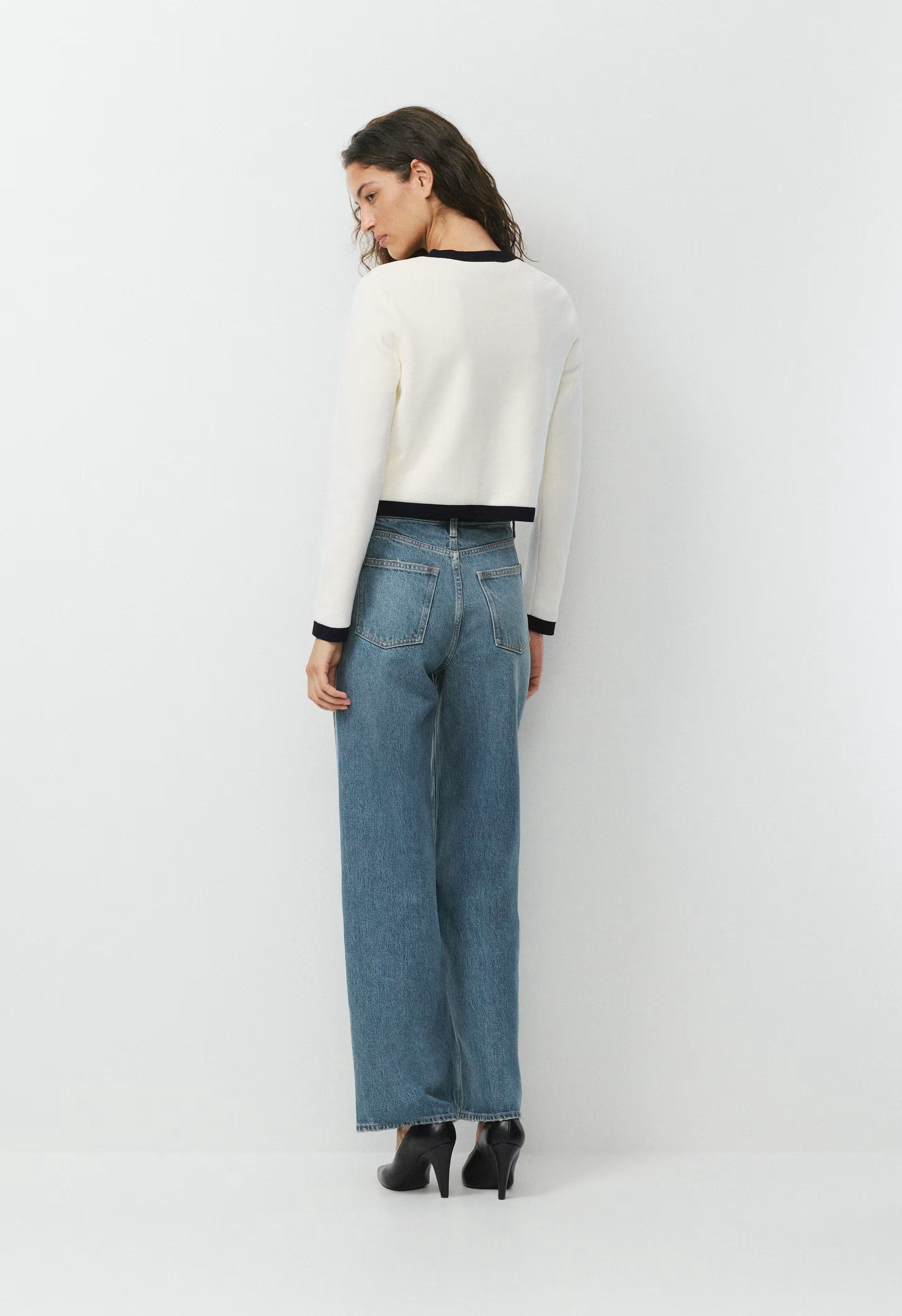 Approach Cardigan - Wonder Yarn - LIGHT BIRCH/BLACK