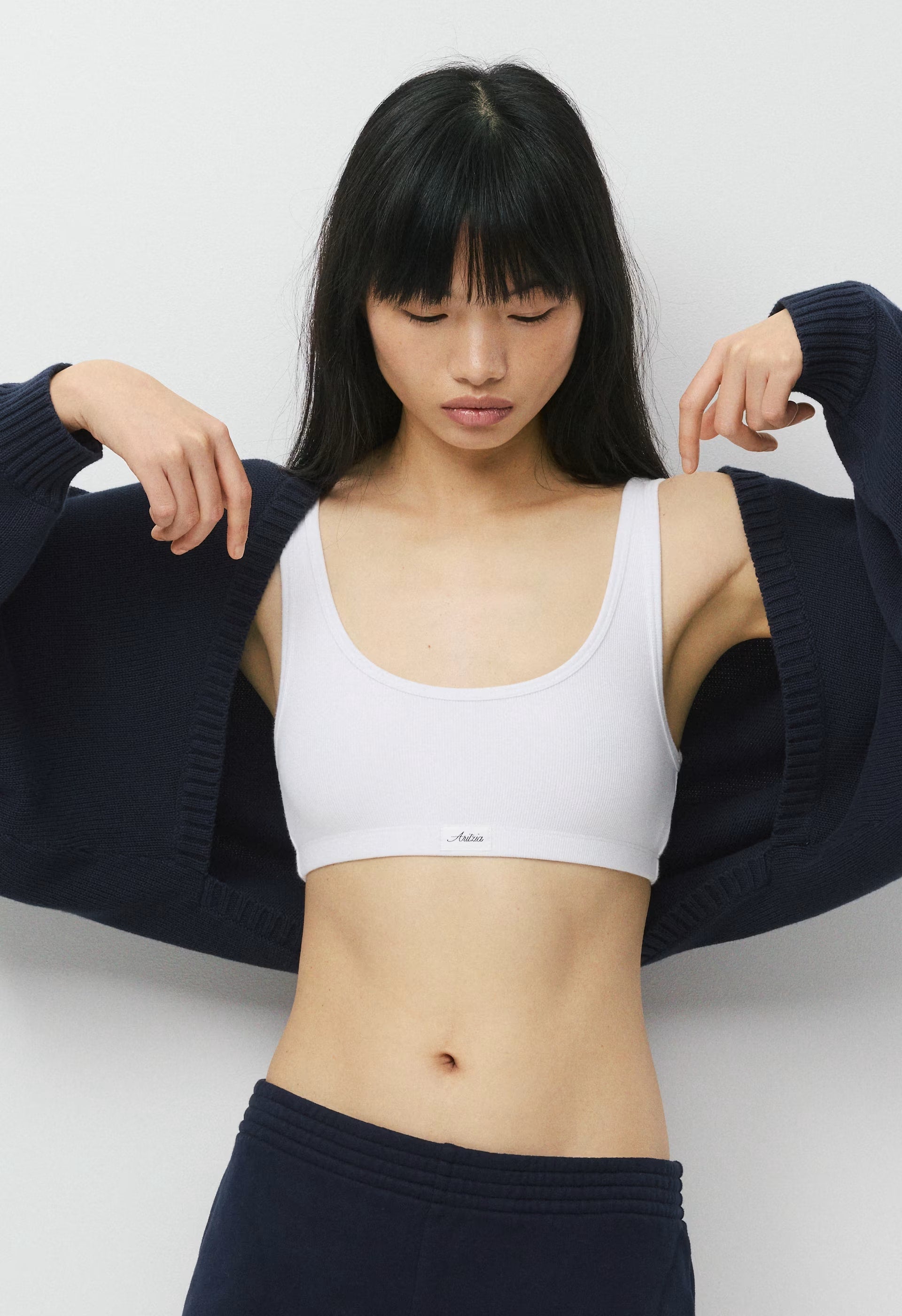 Gramercy Shrug - ADMIRAL