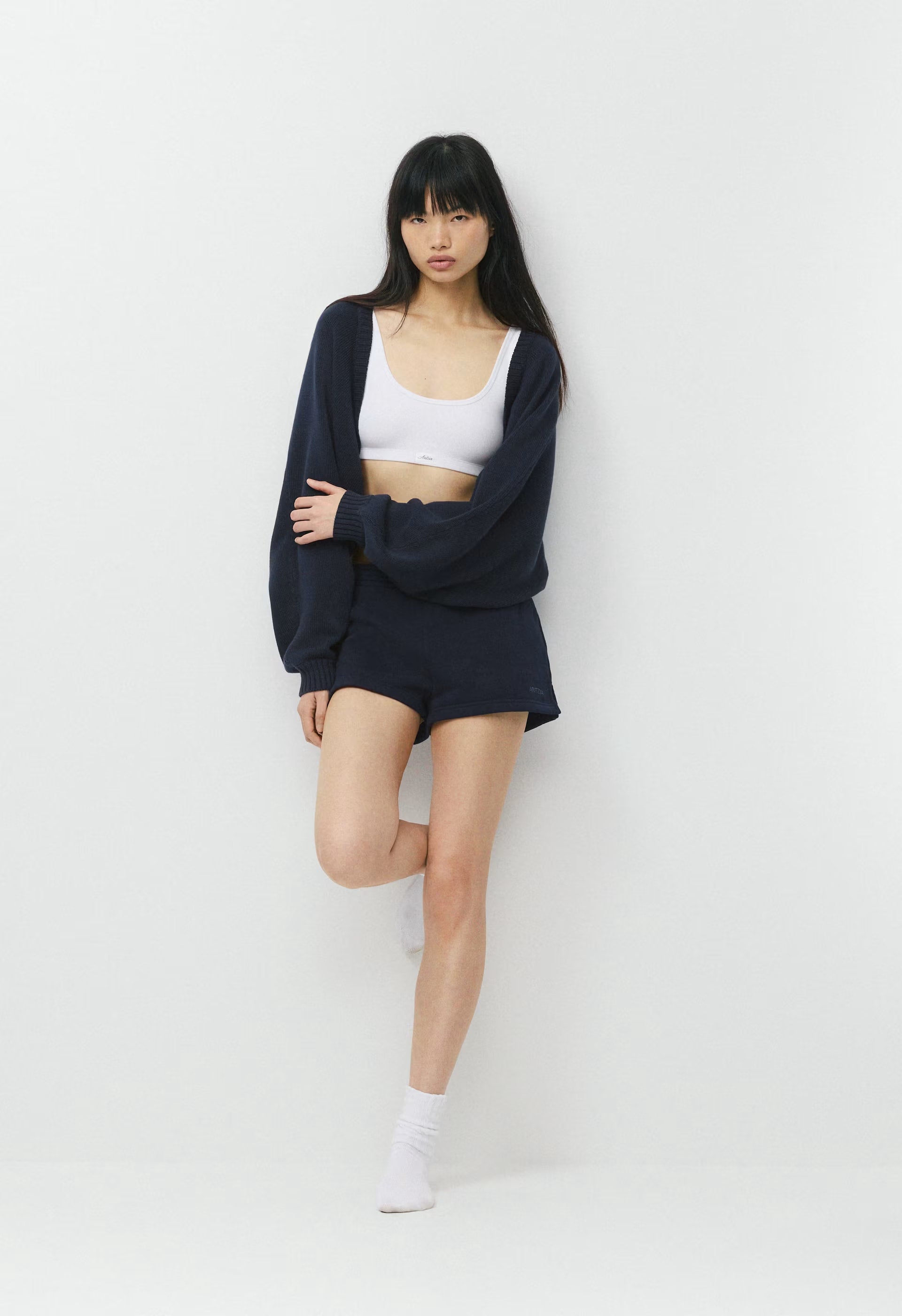 Gramercy Shrug - ADMIRAL