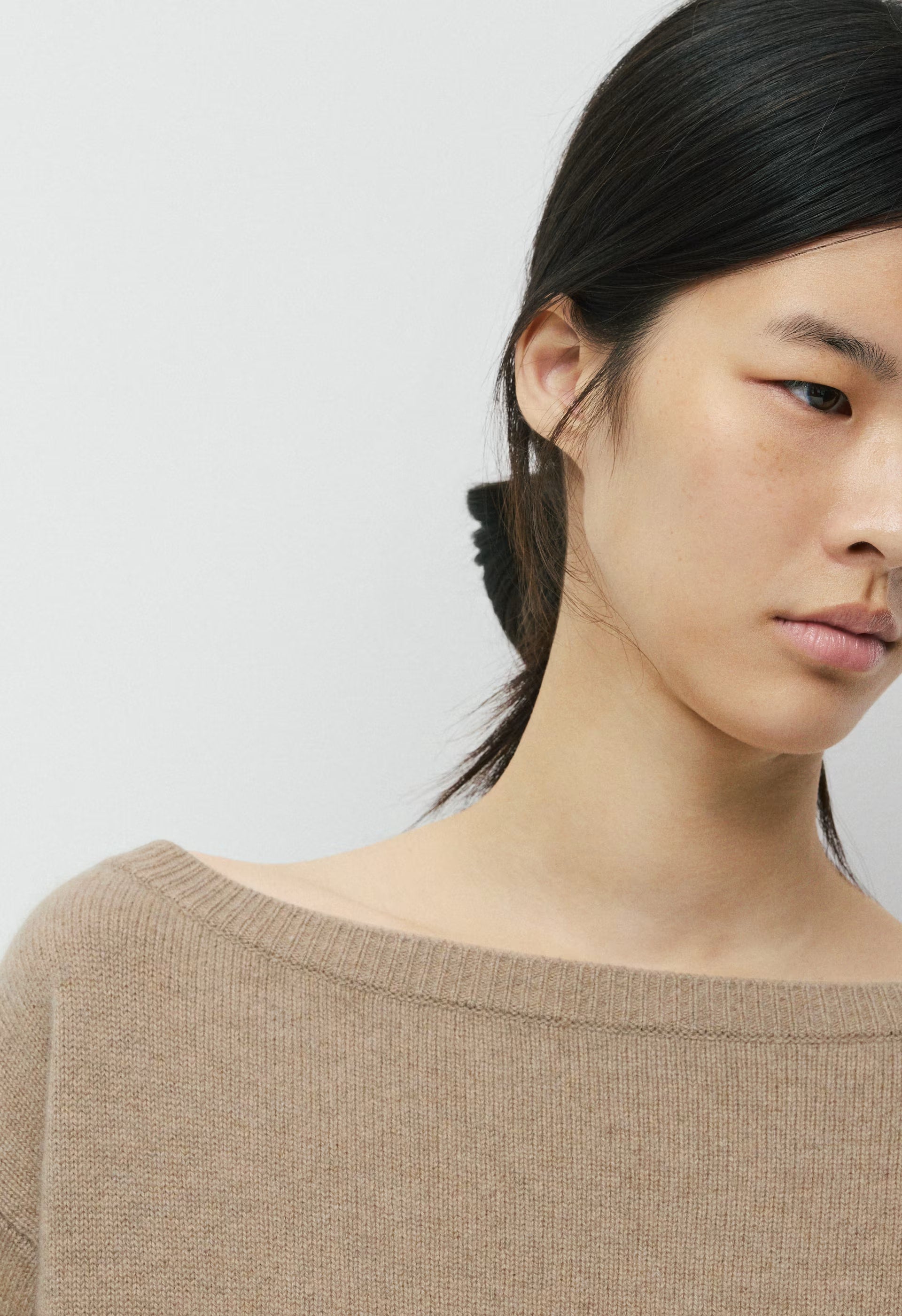 Essential Cashmere Nuance Sweater - HEATHER NOMAD TAUPE
