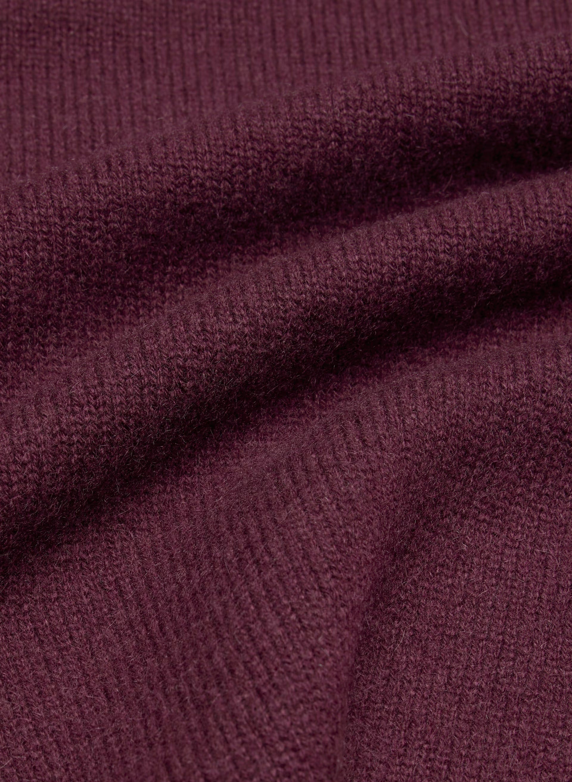 Essential Cashmere Nuance Sweater - GALA PLUM