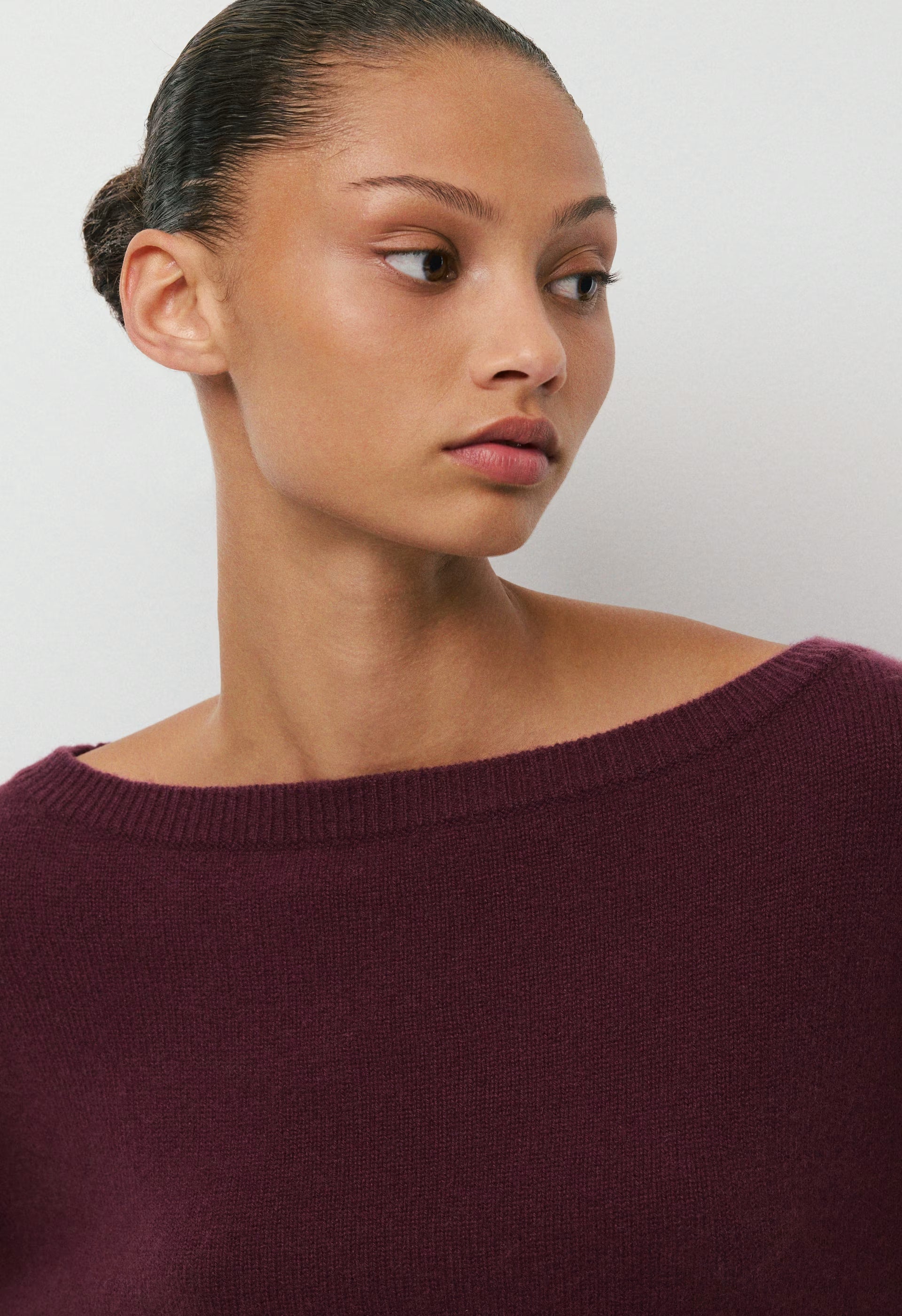 Essential Cashmere Nuance Sweater - GALA PLUM