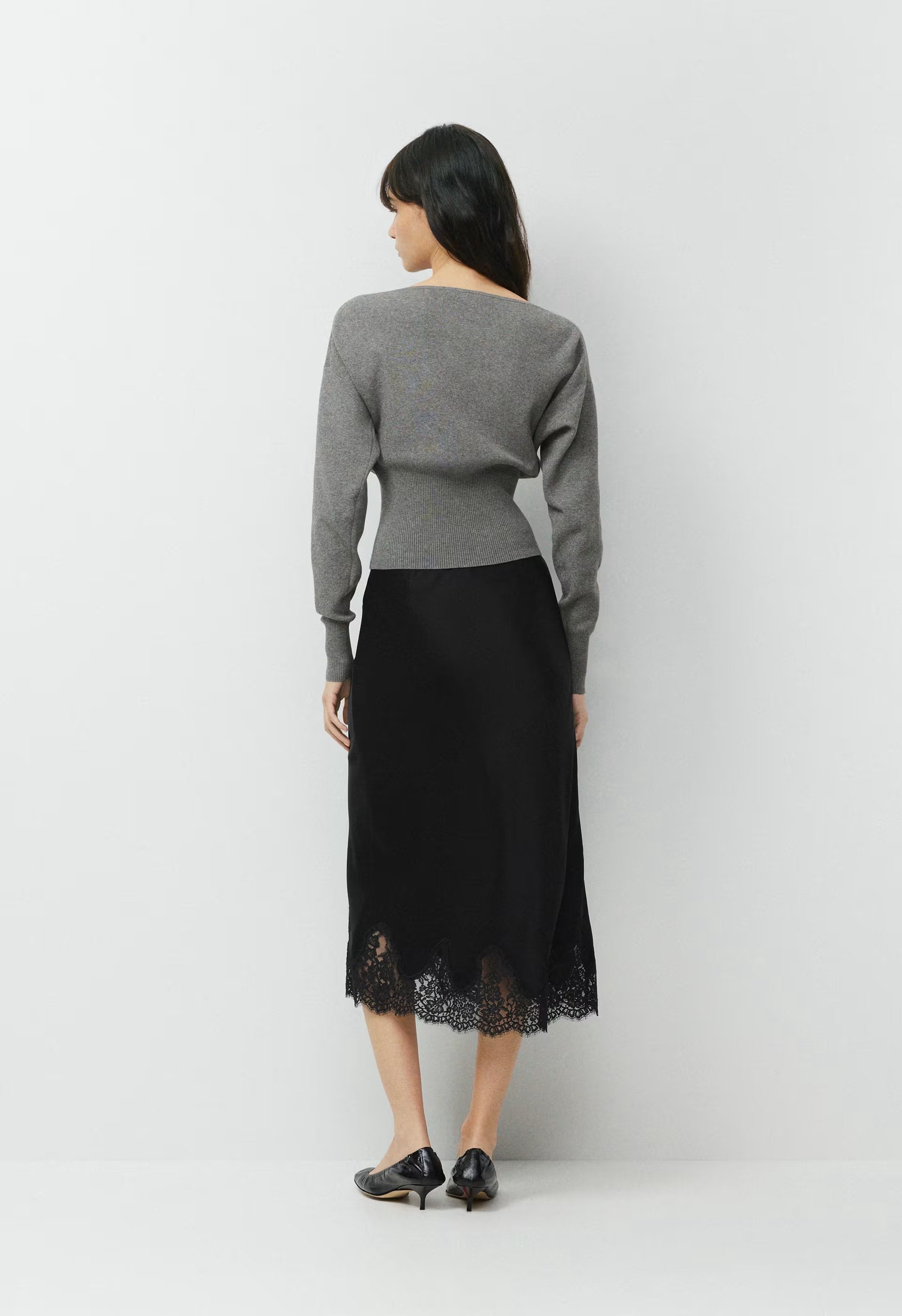 Crescendo Sweater - Wonder Yarn - HEATHER DARK GREY