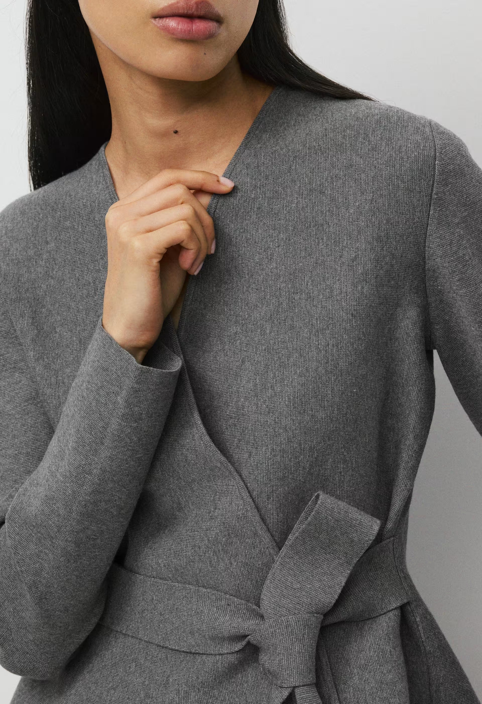 Commuro Cardigan - Wonder Yarn - HEATHER DARK GREY