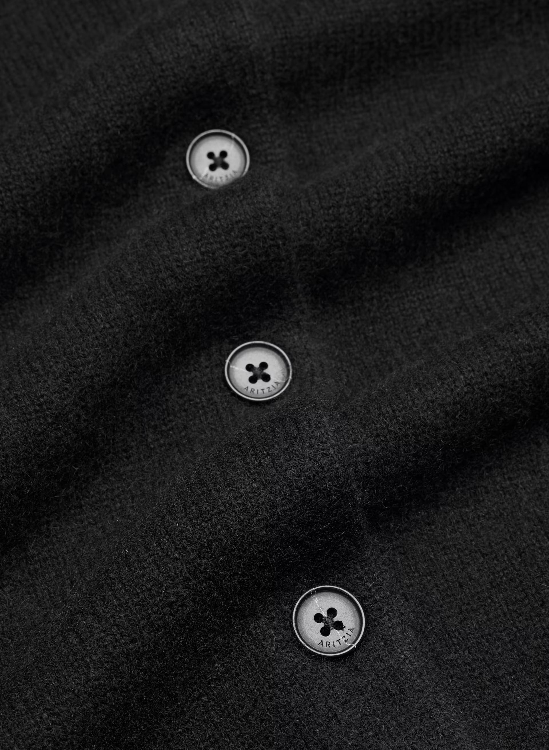 Essential Cashmere Acclaim Cardigan - BLACK