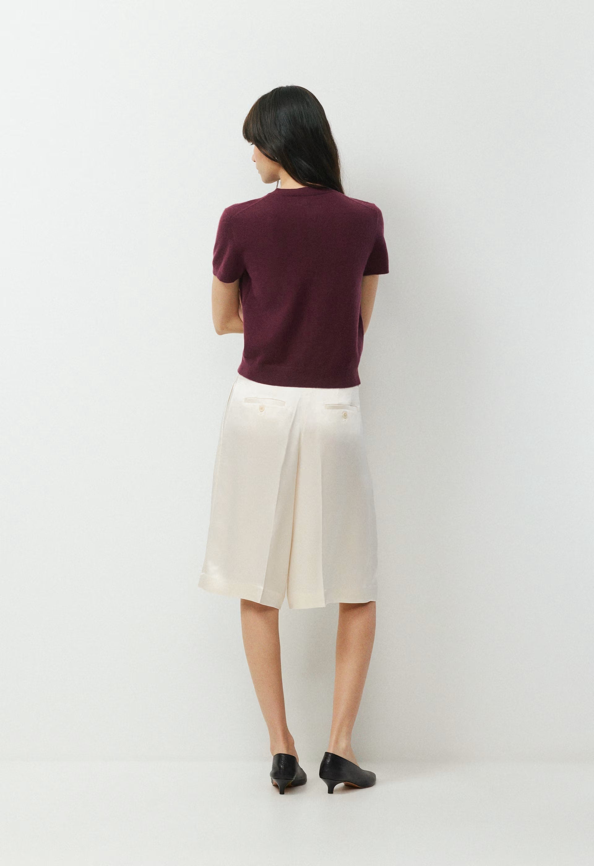 Bare Cashmere Noteworthy Shortsleeve Cardigan - GALA PLUM