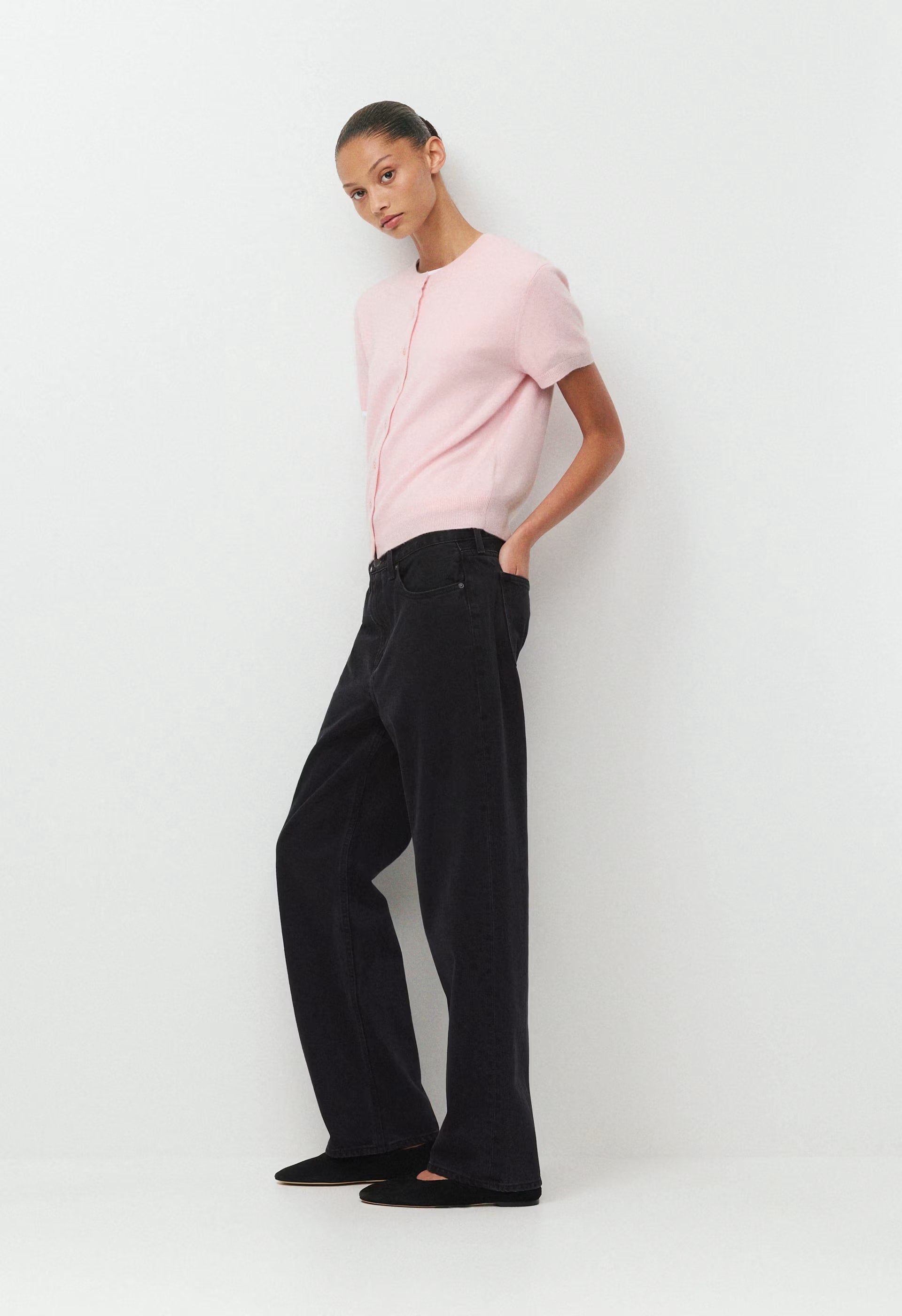 Bare Cashmere Noteworthy Shortsleeve Cardigan - MAGNOLIA