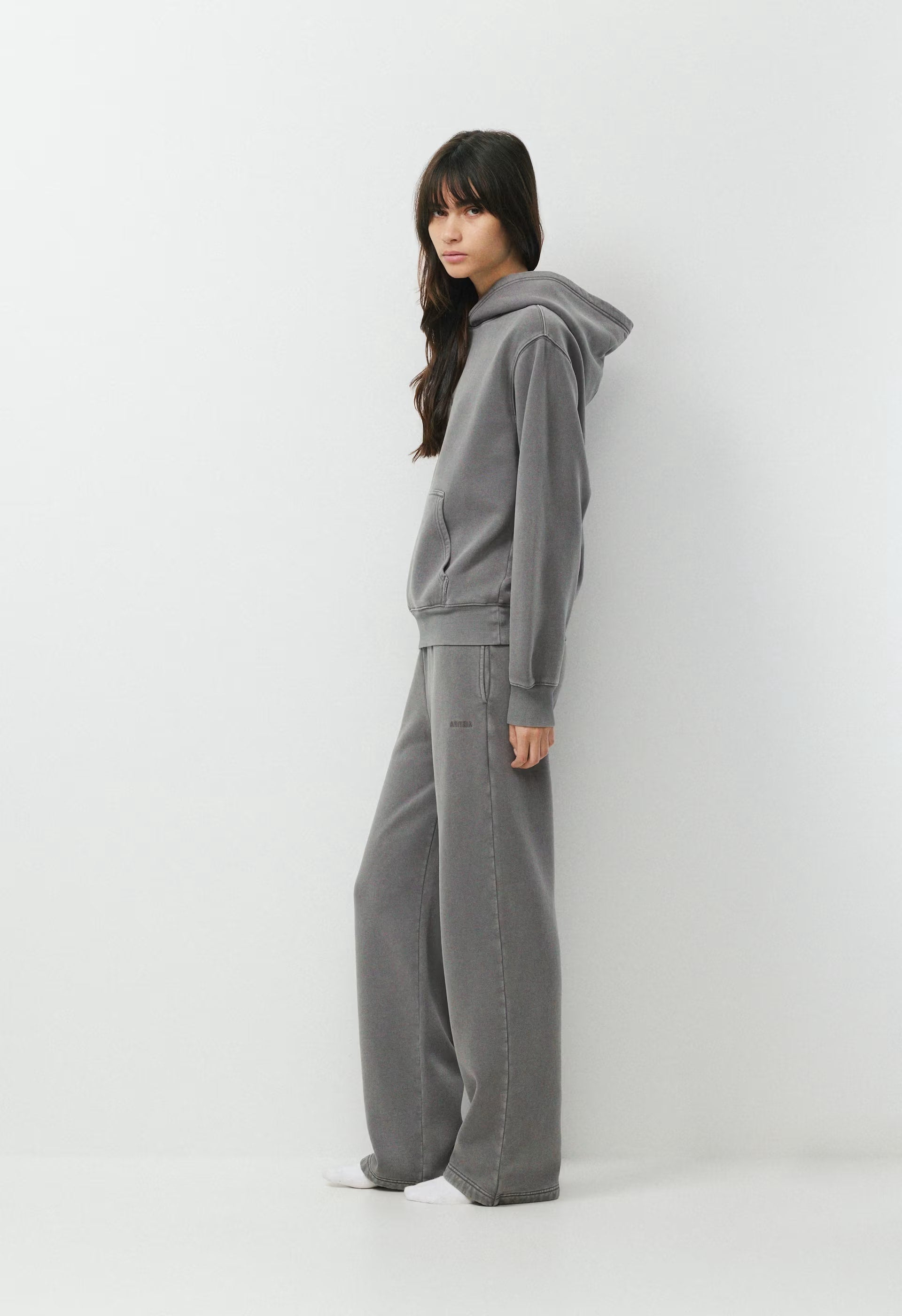Cozy Sweatfleece Perfect Hoodie - LIVED-IN DARK GREY