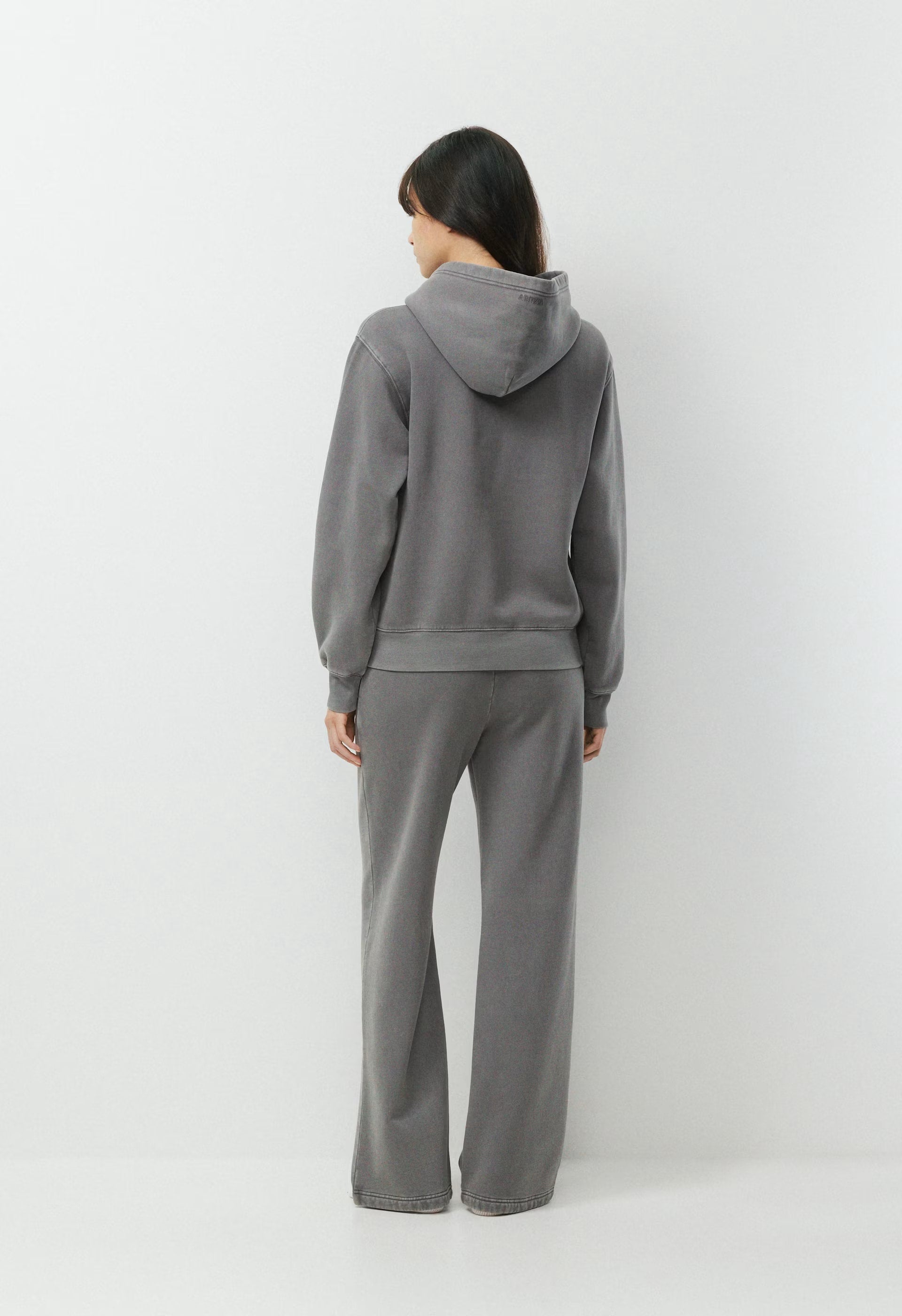 Cozy Sweatfleece Perfect Hoodie - LIVED-IN DARK GREY