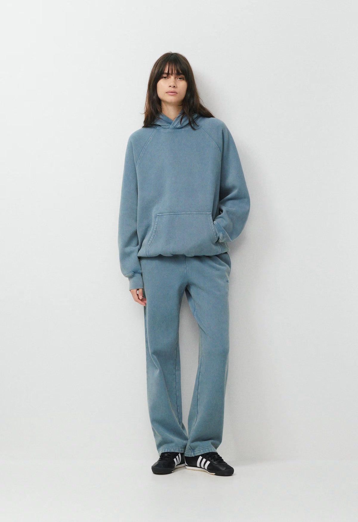 Cozy Sweatfleece Mega Raglan™ Hoodie - LIVED-IN BLUE MIRAGE
