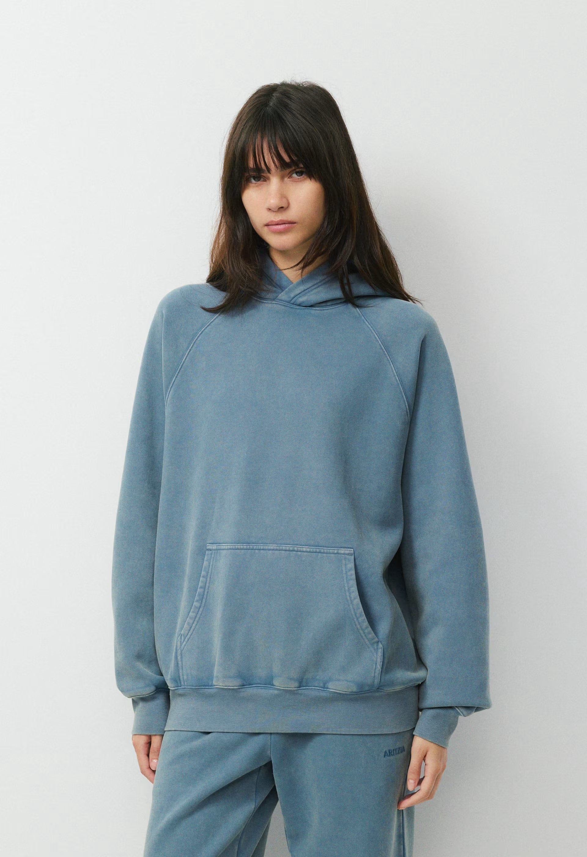Cozy Sweatfleece Mega Raglan™ Hoodie - LIVED-IN BLUE MIRAGE