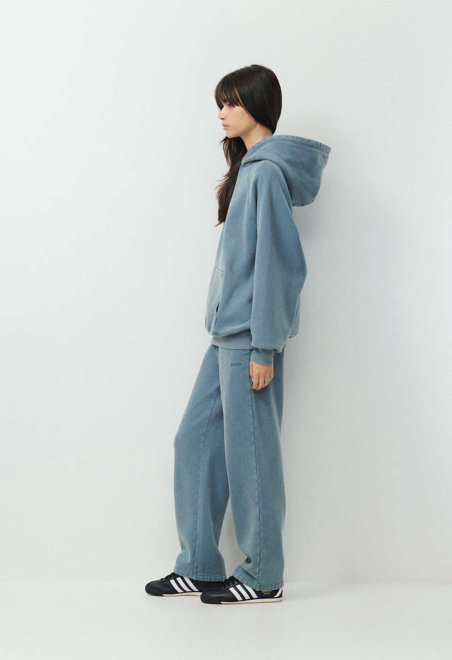 Cozy Sweatfleece Mega Raglan™ Hoodie - LIVED-IN BLUE MIRAGE