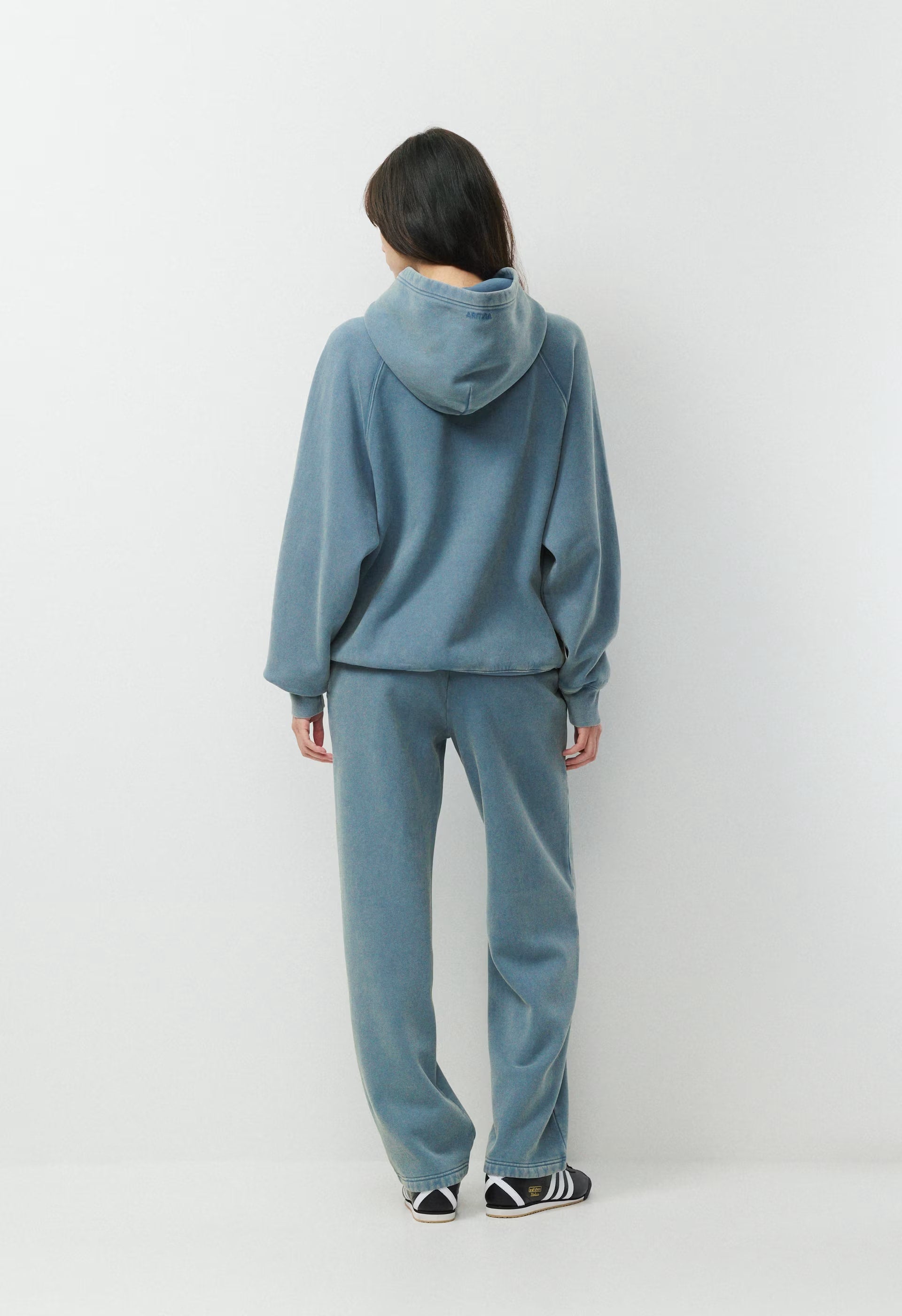 Cozy Sweatfleece Mega Raglan™ Hoodie - LIVED-IN BLUE MIRAGE