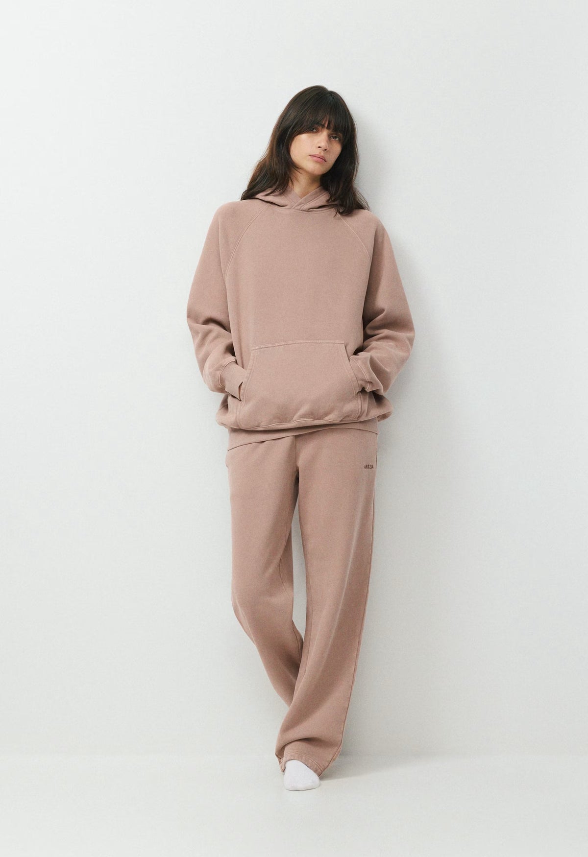 Cozy Sweatfleece Mega Raglan™ Hoodie - LIVED-IN DUSTY MAUVE