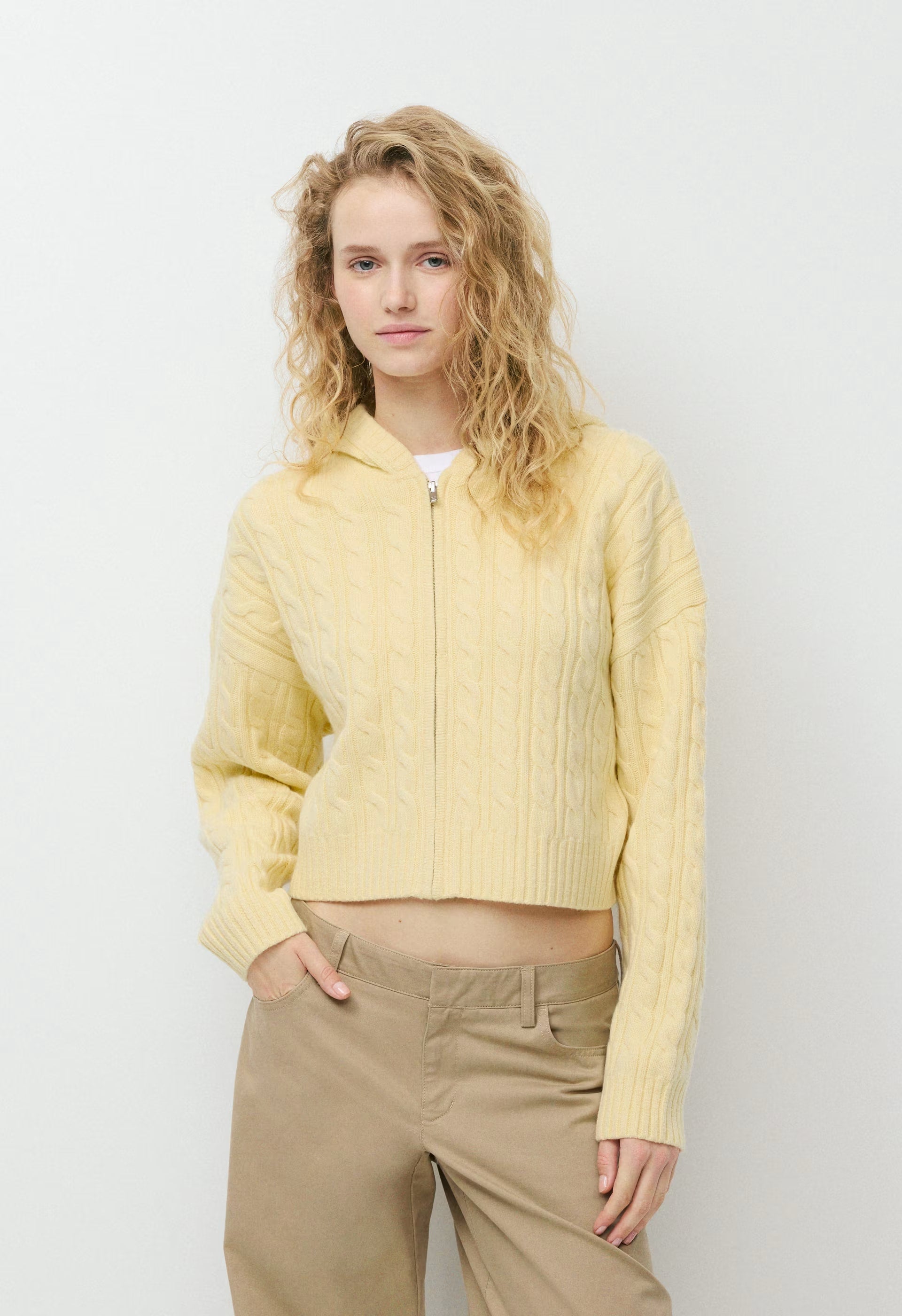 Octavia Zip Hoodie - BUTTER YELLOW