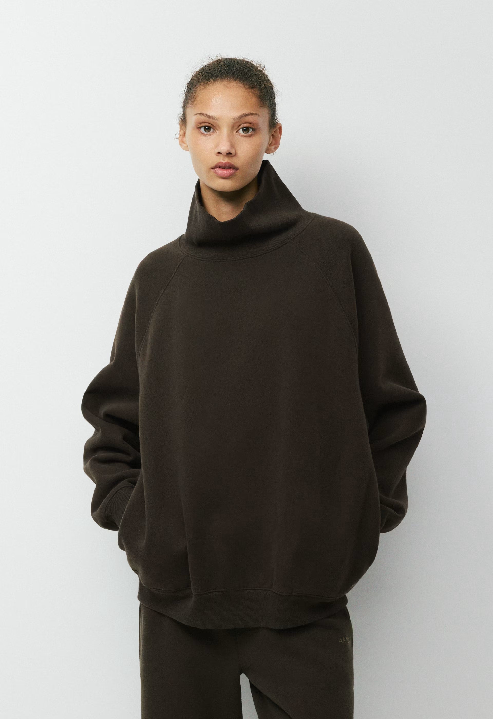 Cozy Sweatfleece Mega Raglan™ Funnel Neck - CACAO NIB BROWN