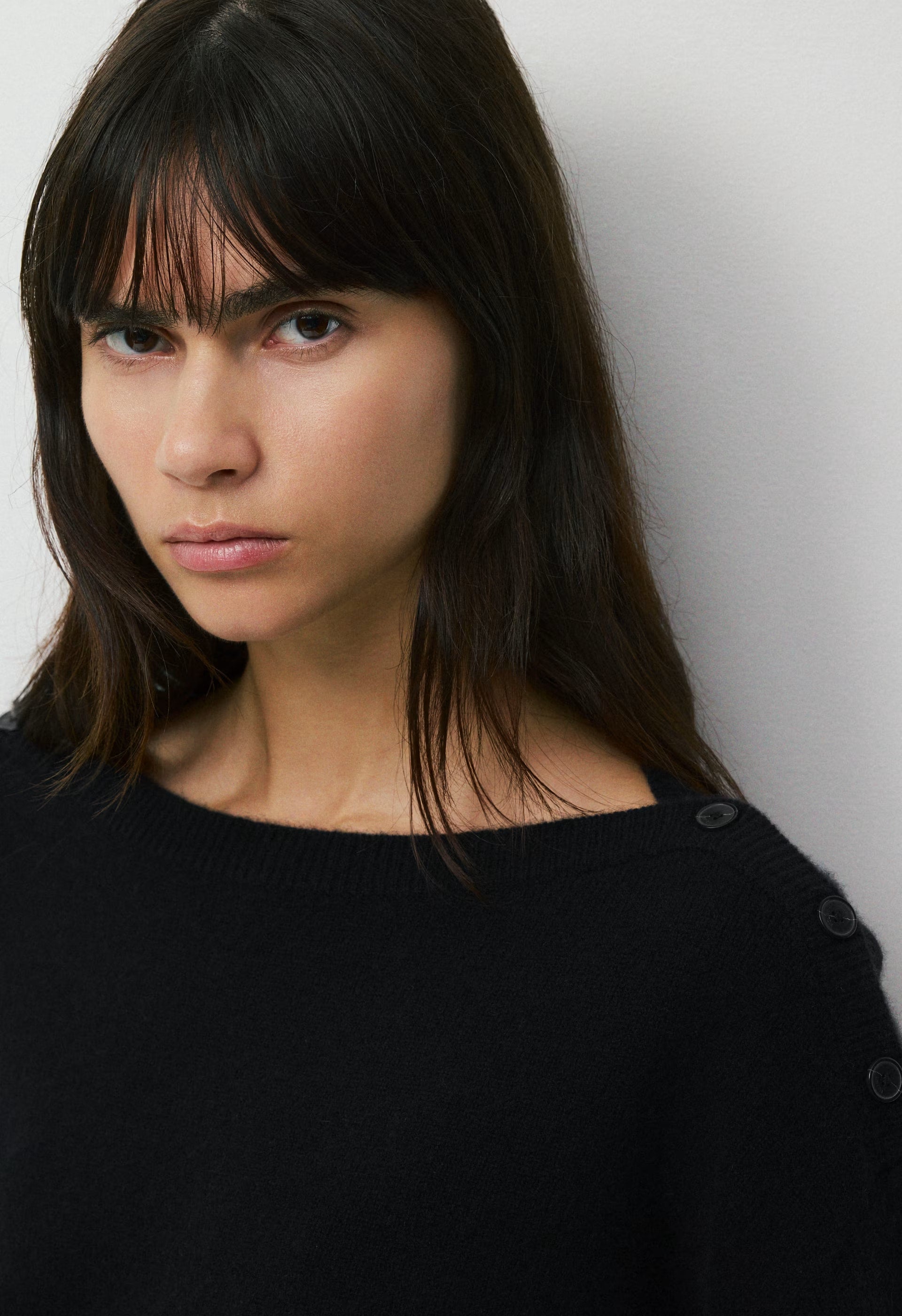 Essential Wool Cashmere Gable Sweater - BLACK