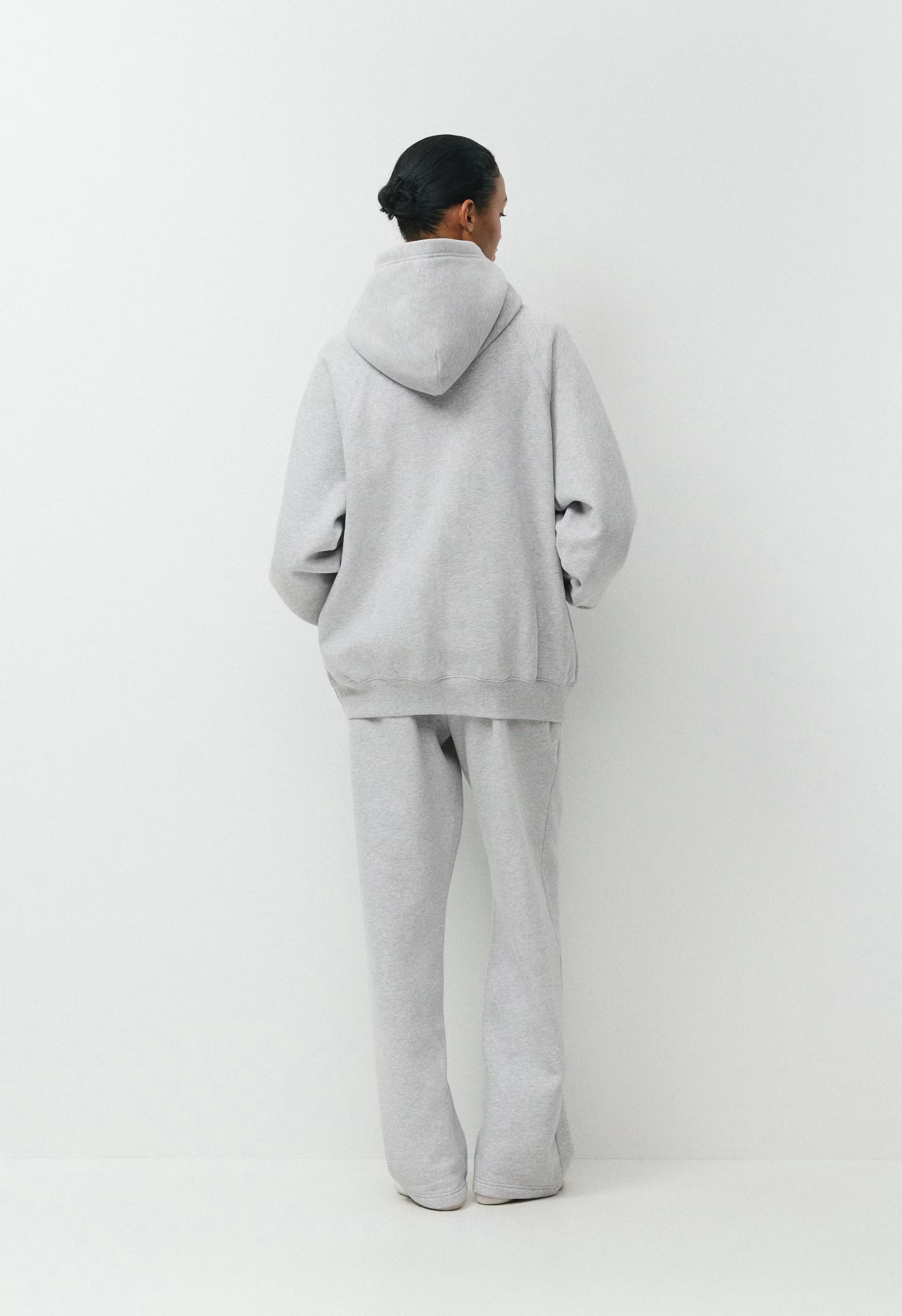 Cozy Sweatfleece Mega Raglan™ Hoodie - H CHROME/FLSH RED