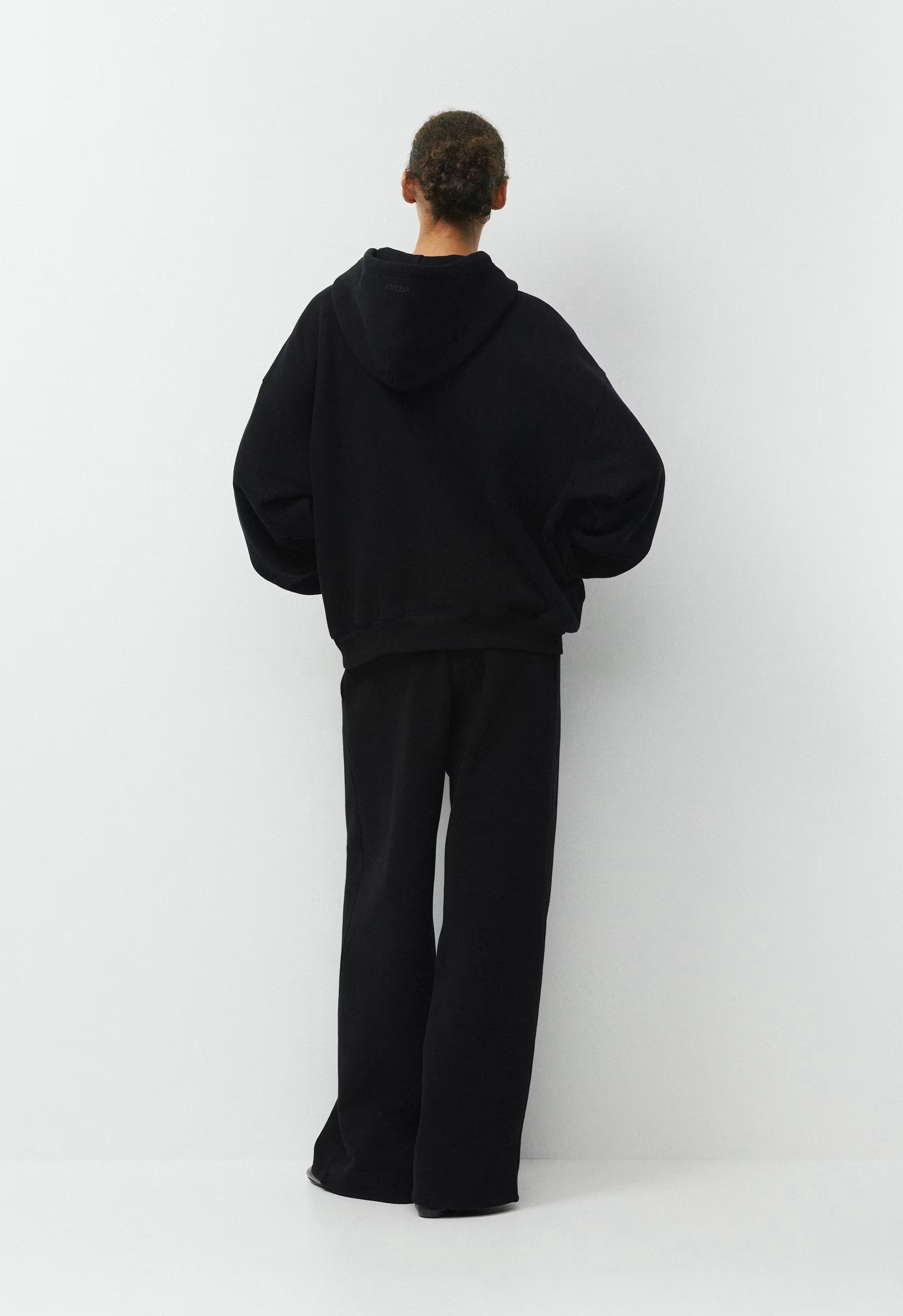 Cozy Sweatfleece Mega Zip Hoodie - BLACK