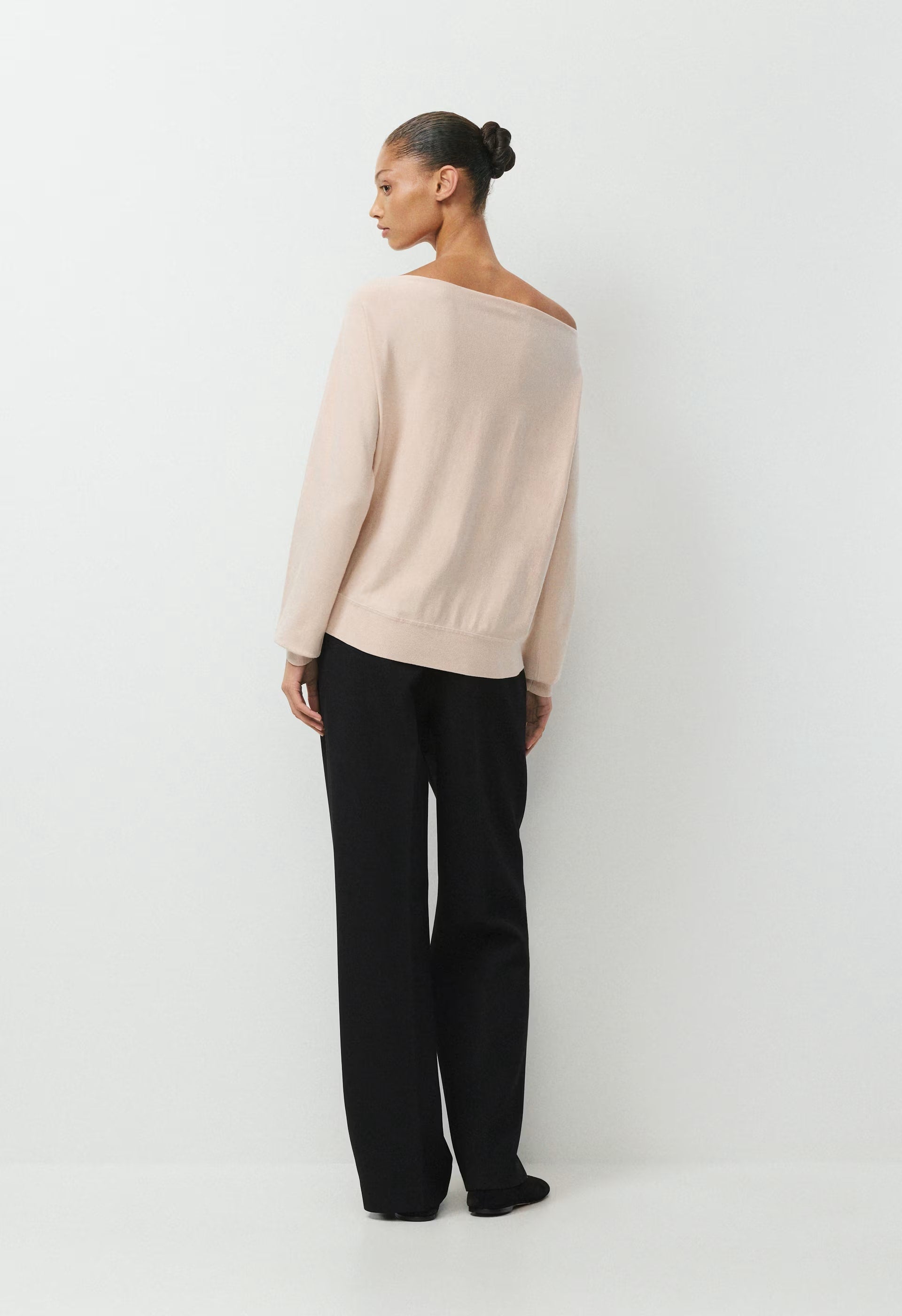 Inspiration Sweater - Wonder Yarn - BALLET PINK