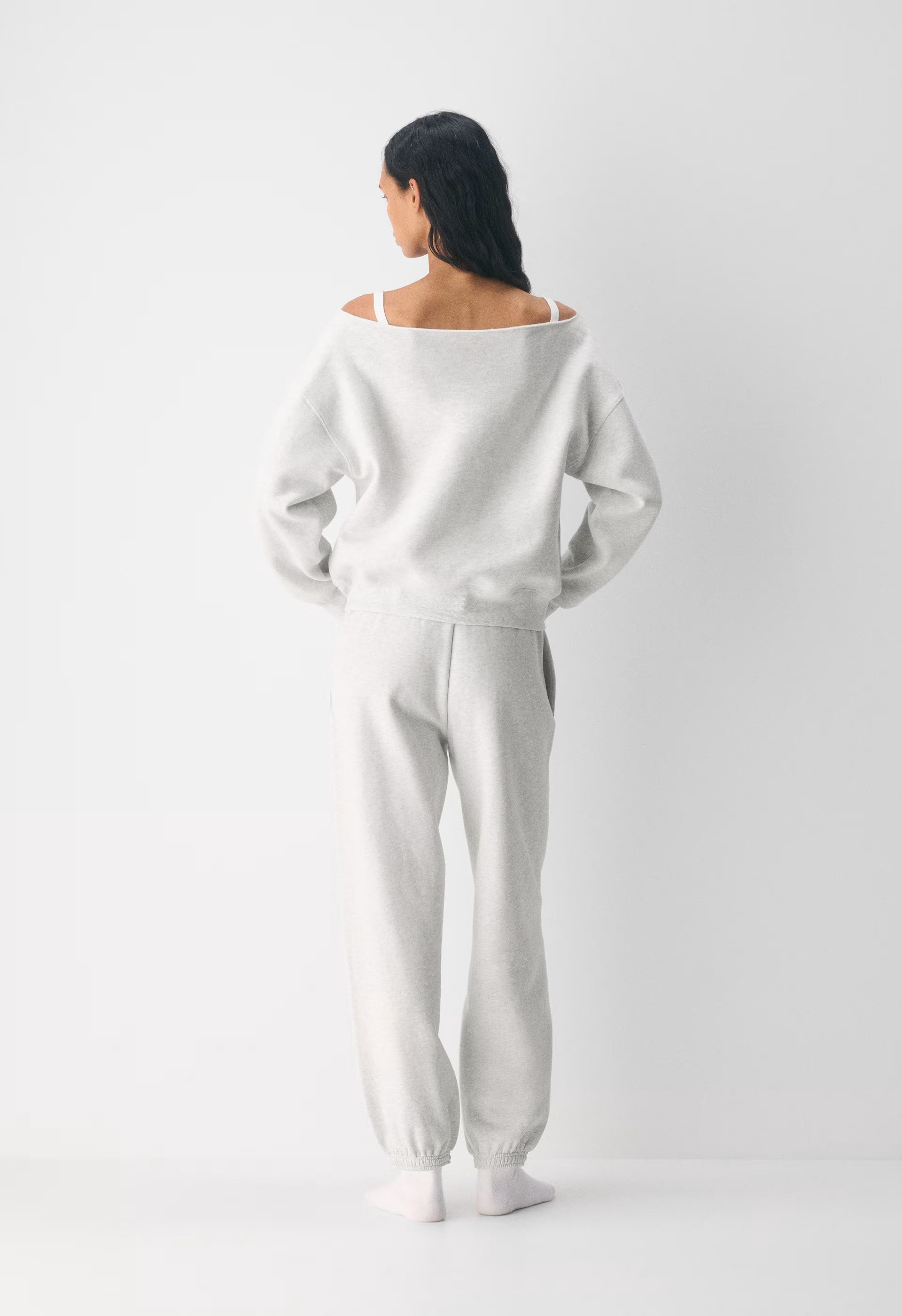 Cozy Sweatfleece BF Off-Shoulder Sweatshirt - HEATHER CLOUD WHITE