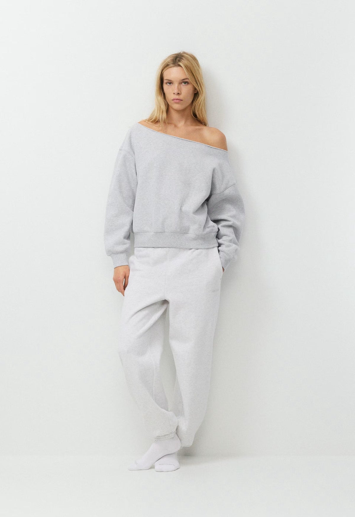 Cozy Sweatfleece BF Off-Shoulder Sweatshirt - HEATHER CHROME