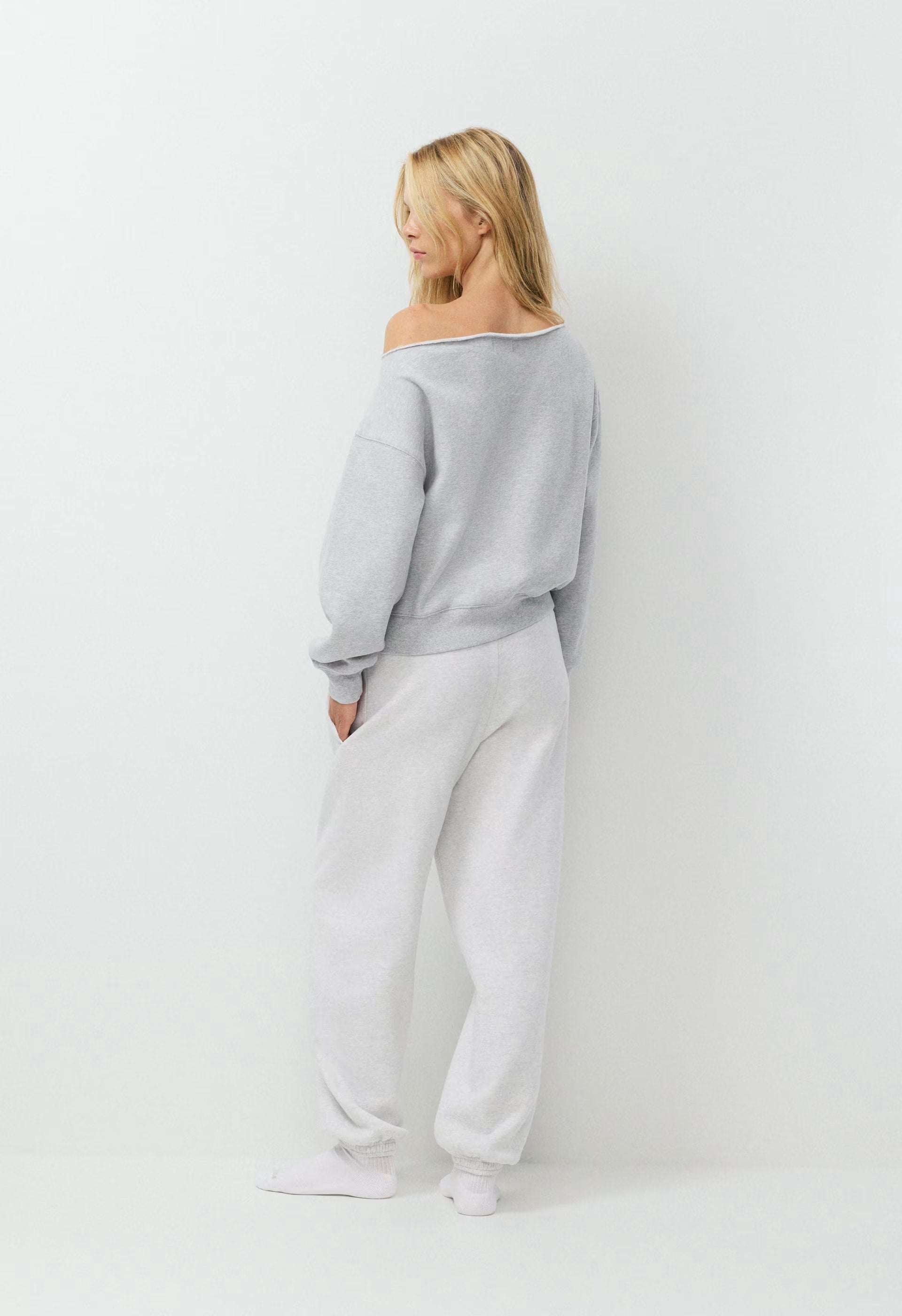 Cozy Sweatfleece BF Off-Shoulder Sweatshirt - HEATHER CHROME