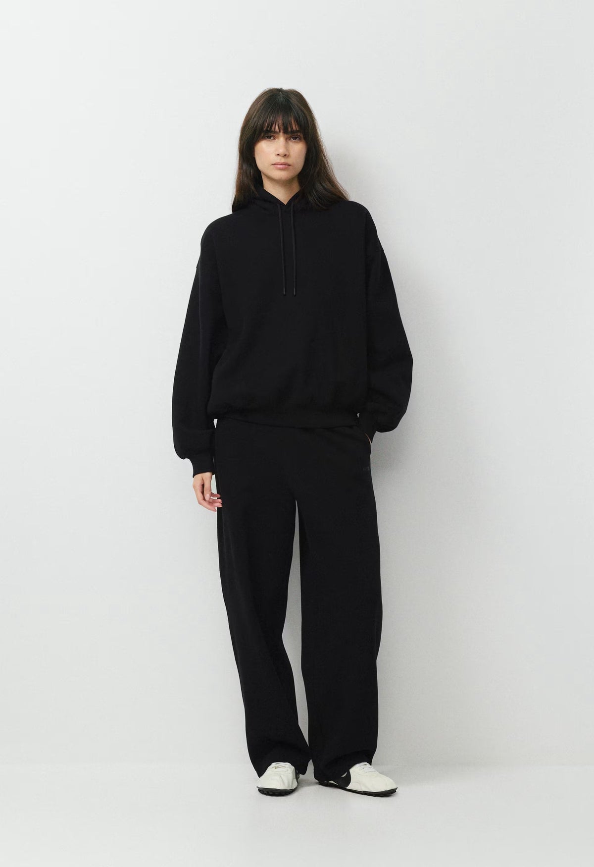 Cozy Sweatfleece Mega Hoodie - BLACK