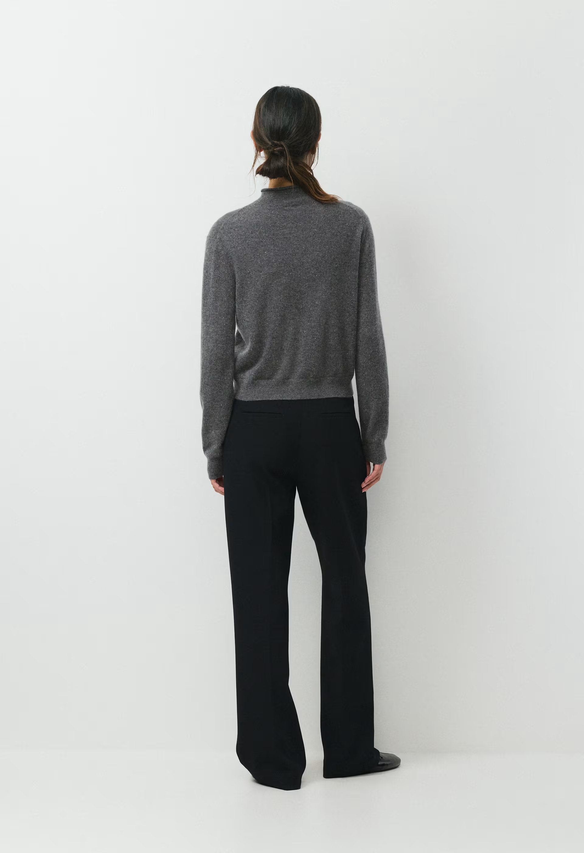 Bare Cashmere Saga Sweater - SPECKLED CHARCOAL