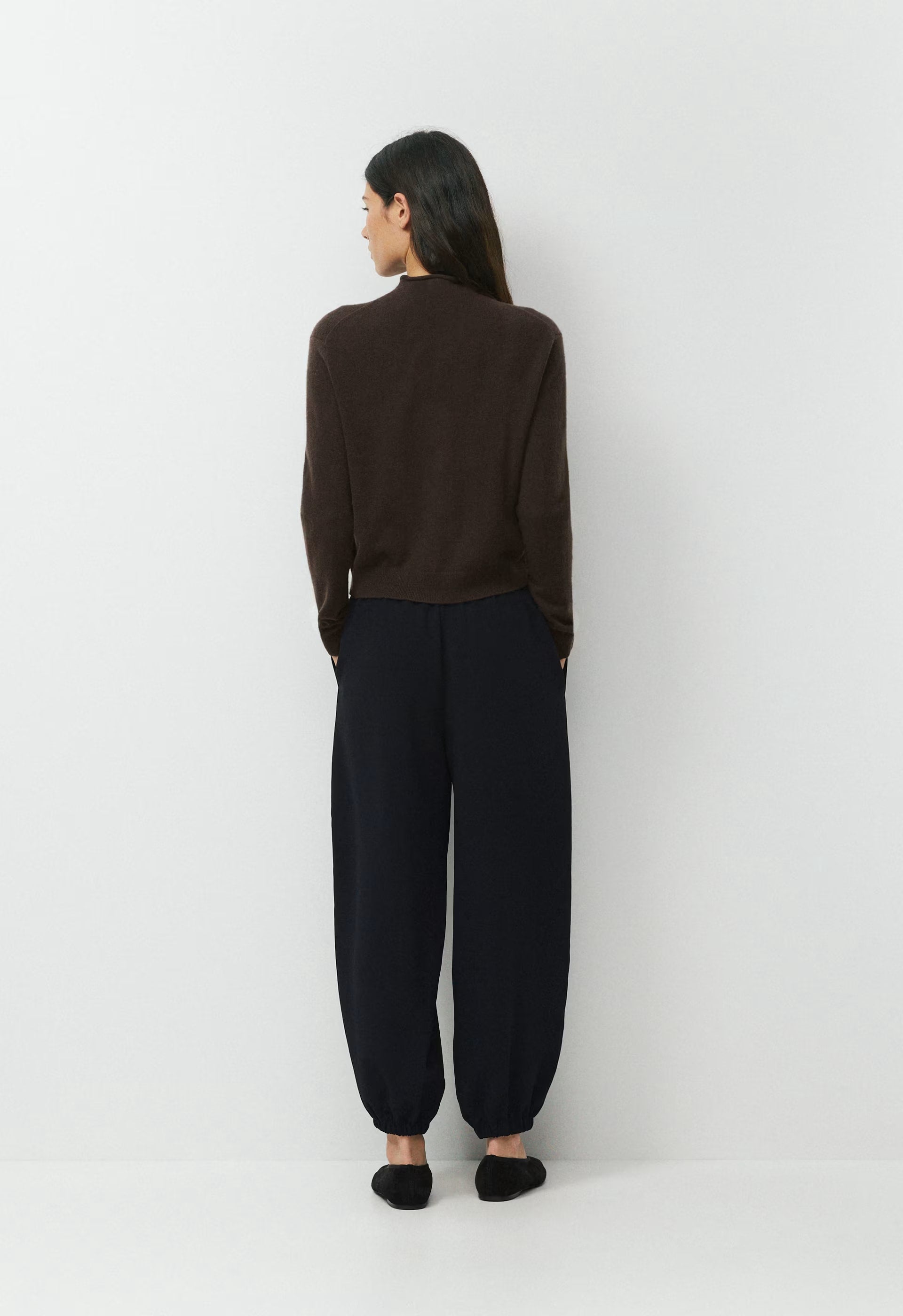 Bare Cashmere Saga Sweater - CACAO NIB BROWN