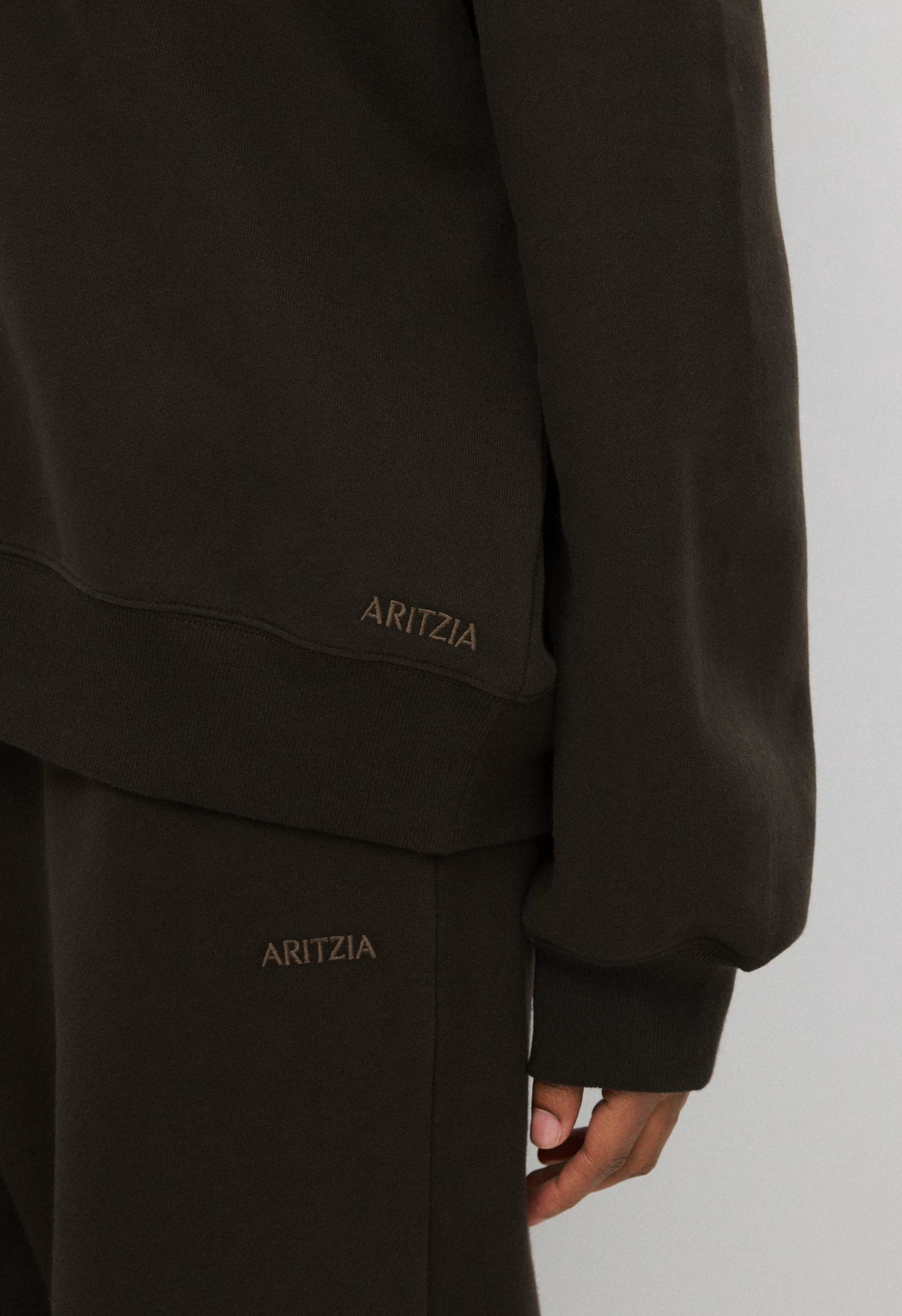Cozy Sweatfleece Mega V-Neck Sweatshirt - CACAO NIB BROWN