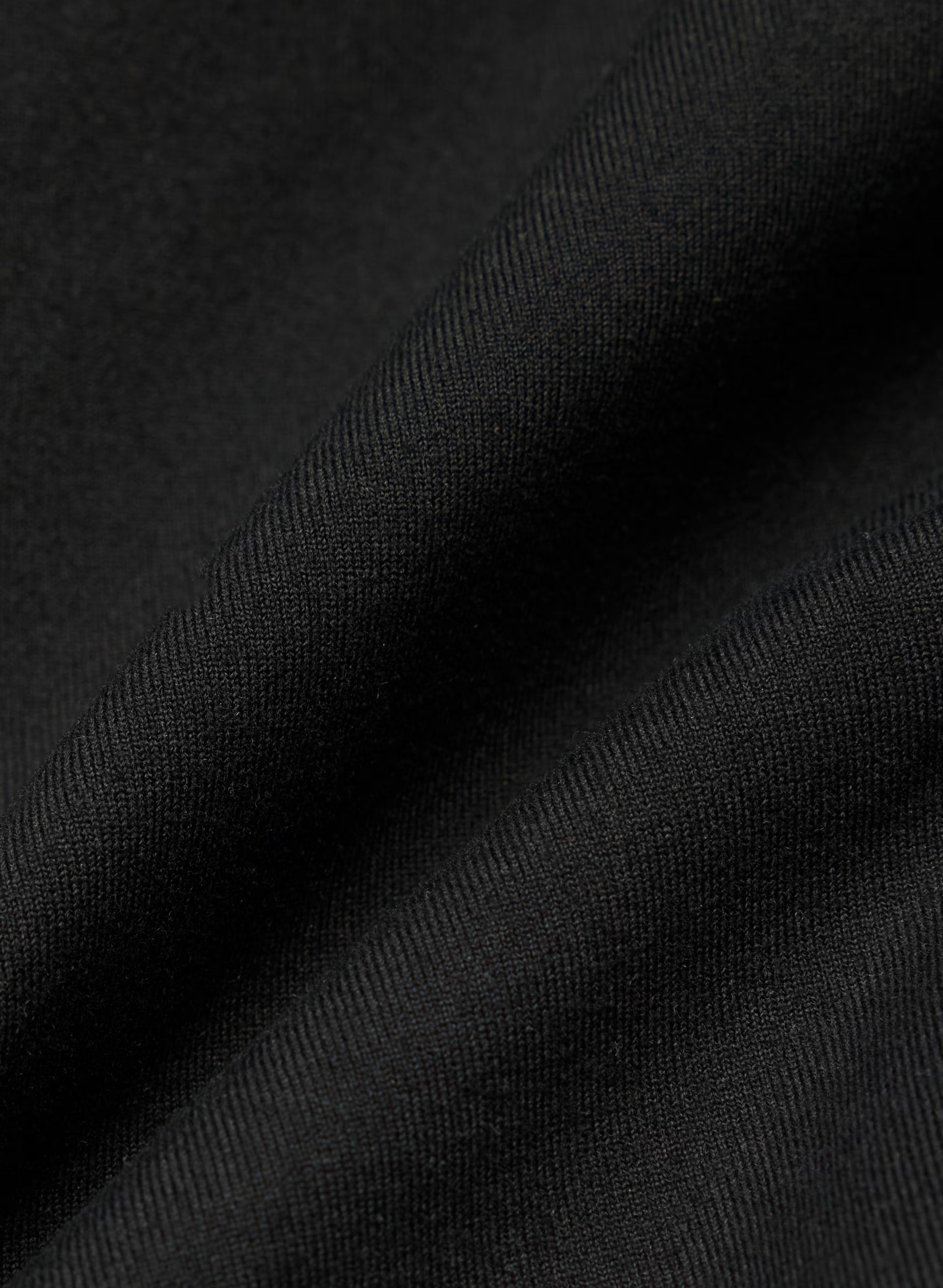 LIFE Sierra Zip-Up - BLACK