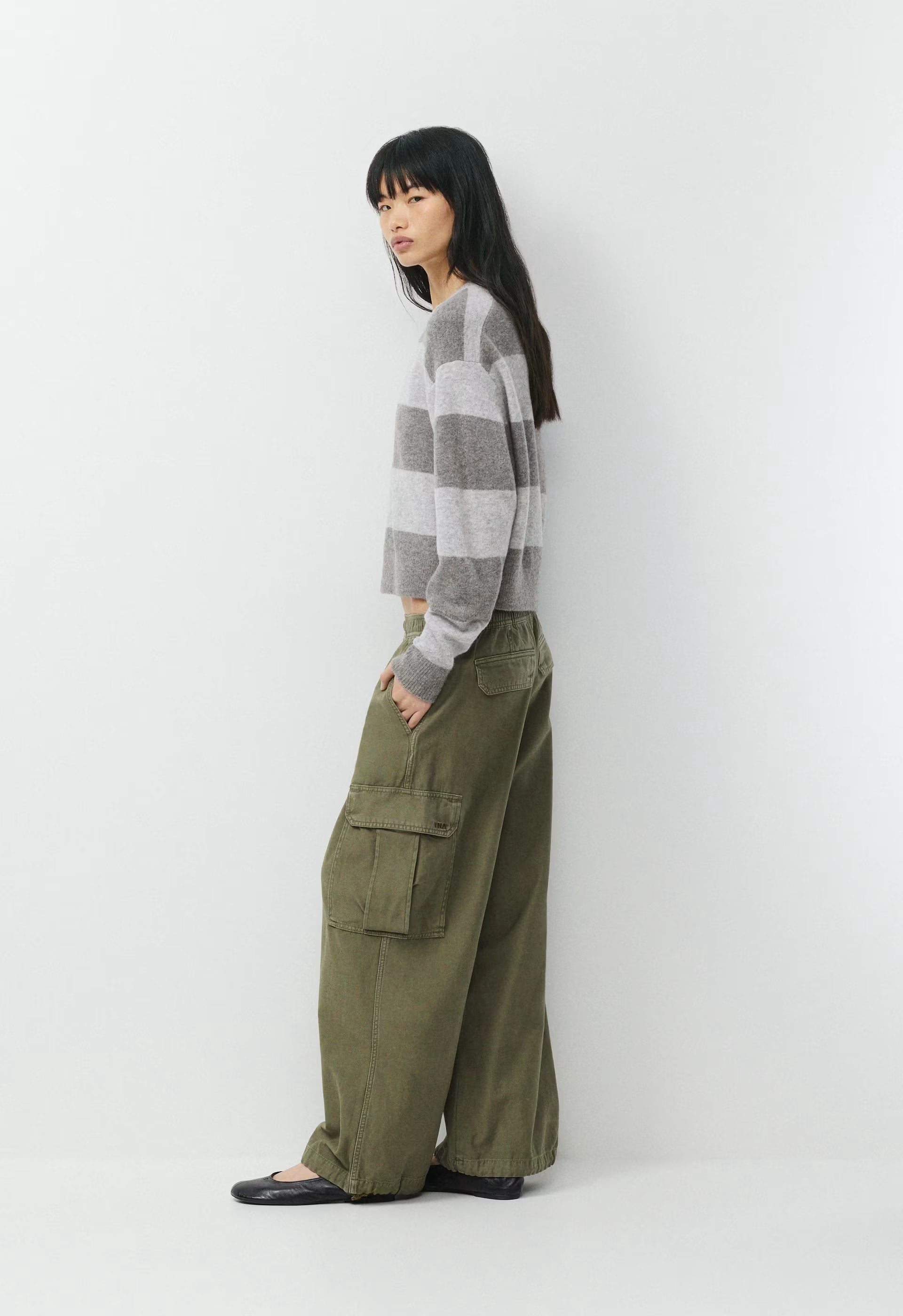 Outpost Sweater - HTHR CHRM/ HTHR DK GRY